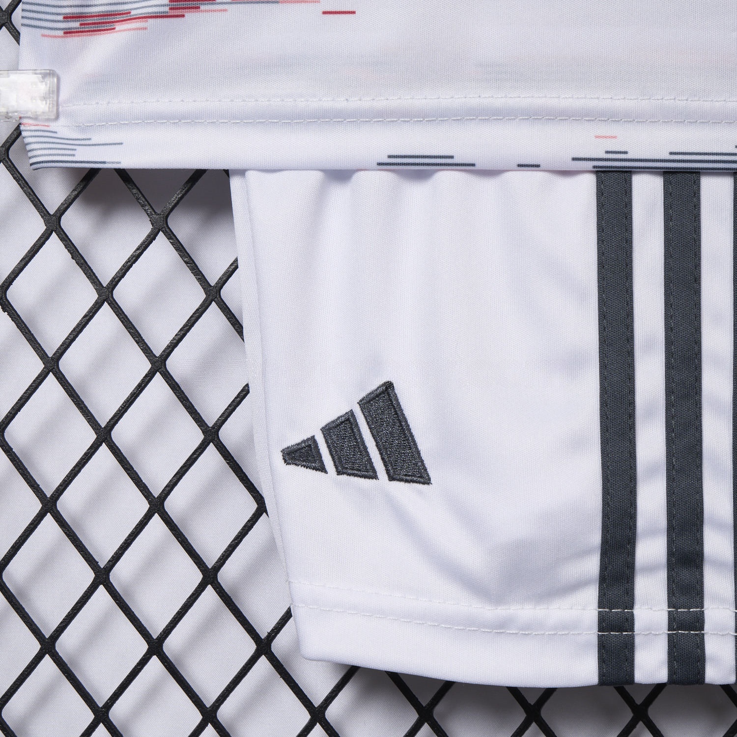 Bayern Munich 25-26 Away Kids Kit - Unitedfutballjersey