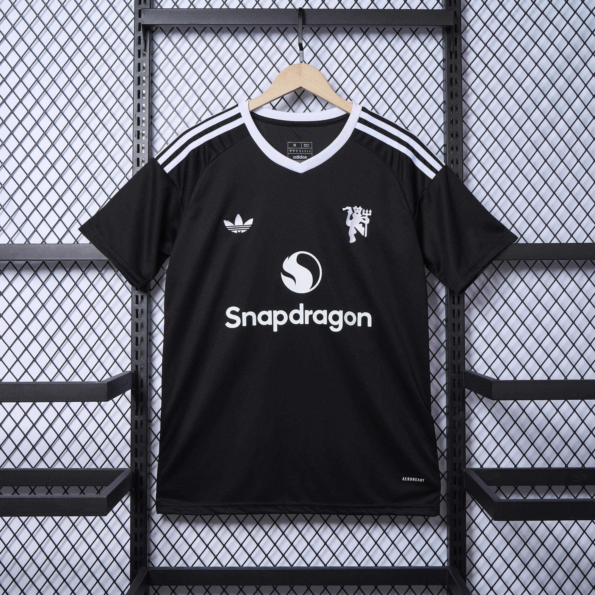 Manchester United 24-25 Goalkeeper GK Third Jersey - Fans Version - Unitedfutballjersey