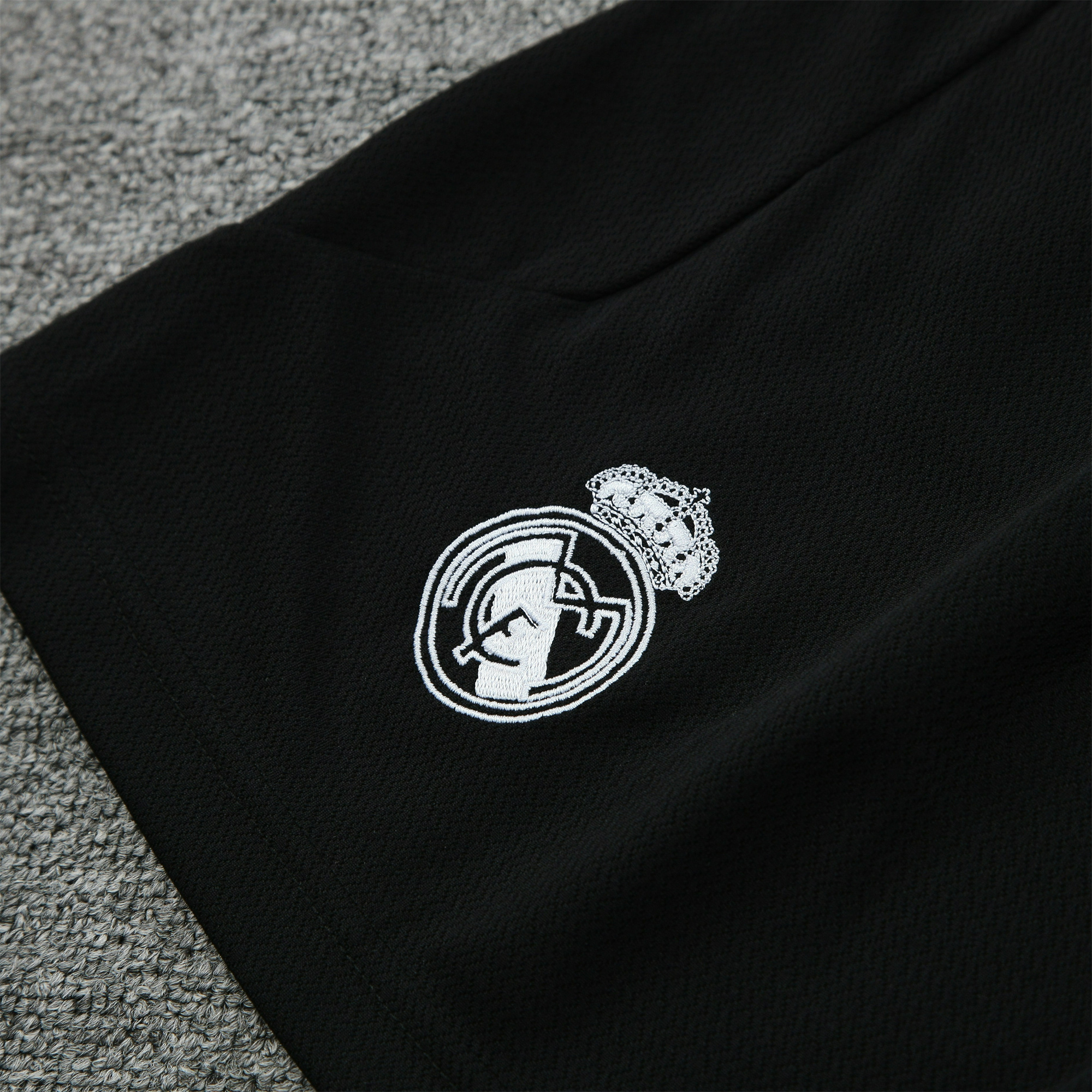 Real Madrid 23-24 Short-Sleeve Training Set - Black - Unitedfutballjersey