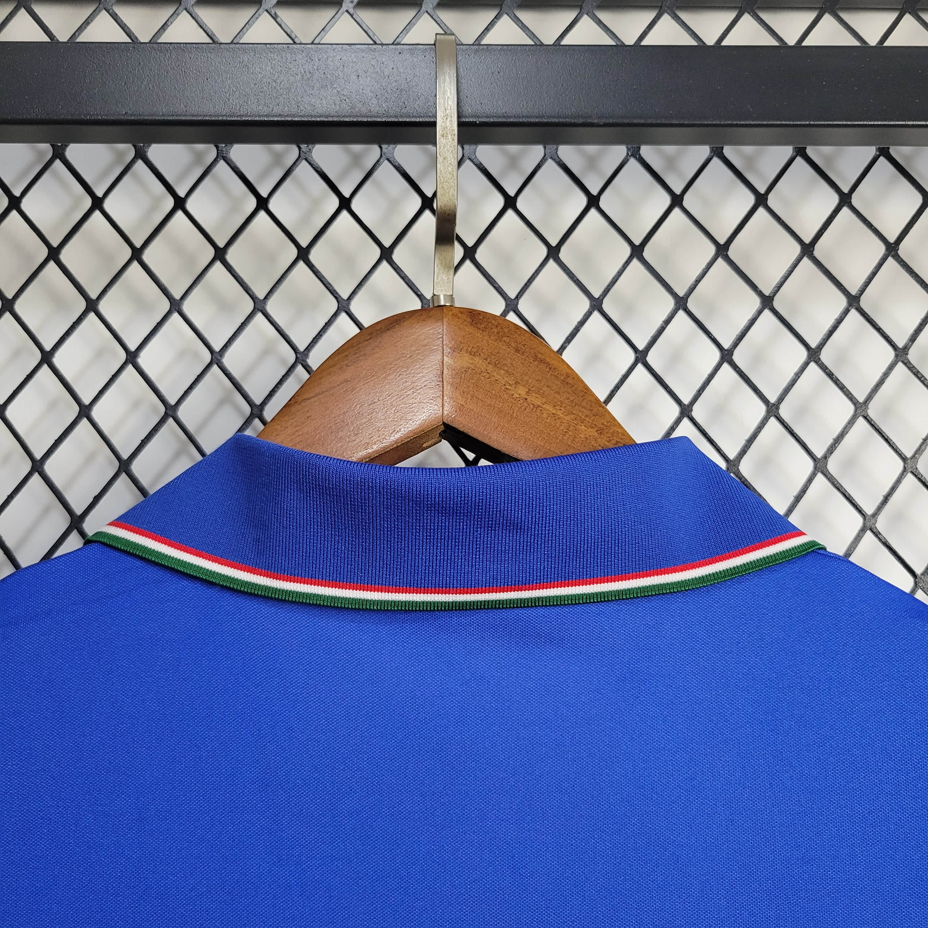 Retro Italy 1990 Home Stadium Jersey - Unitedfutballjersey