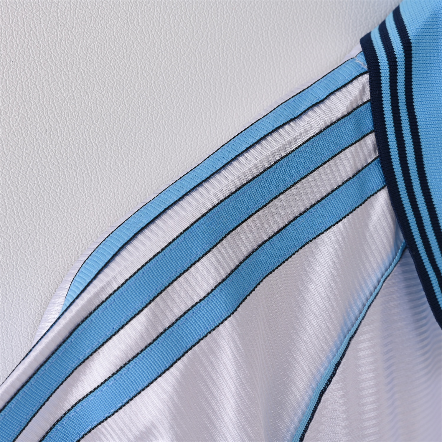 Retro Marseille 1998-99 Home Jersey - Unitedfutballjersey