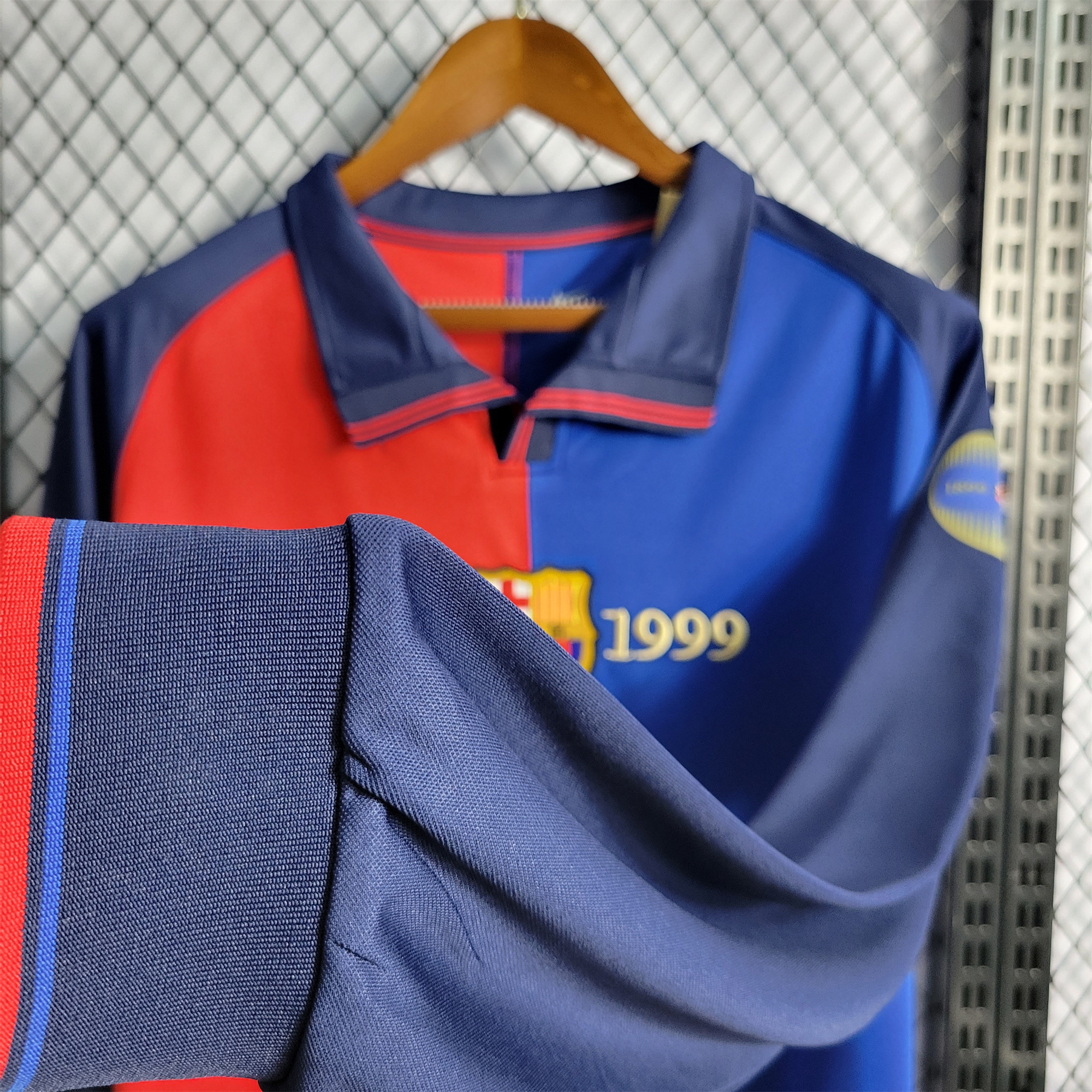 Retro Barcelona Centenary Edition Long Sleeve Jersey - Unitedfutballjersey