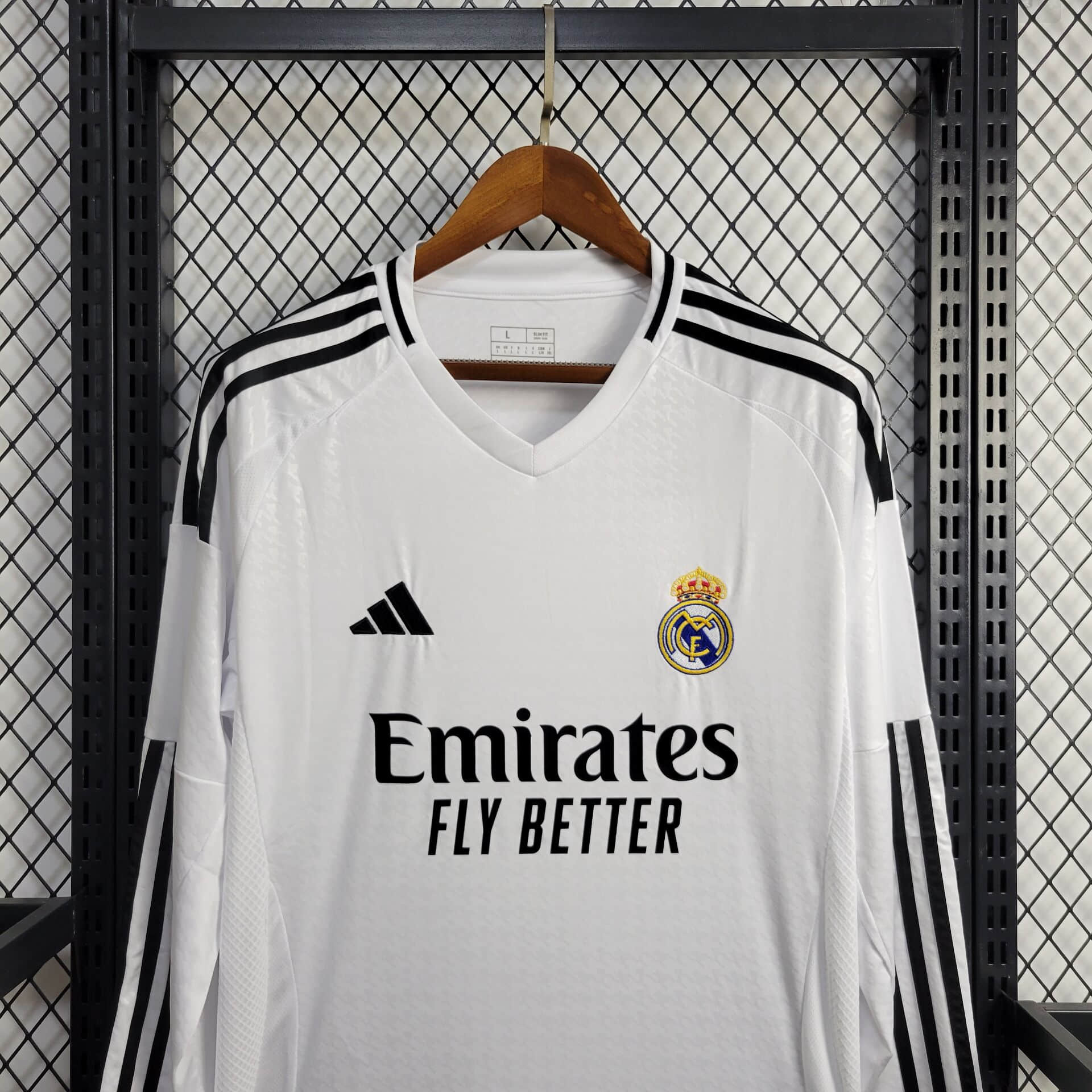 Real Madrid 24-25 Home Long Sleeve Jersey - Fans Version - Unitedfutballjersey