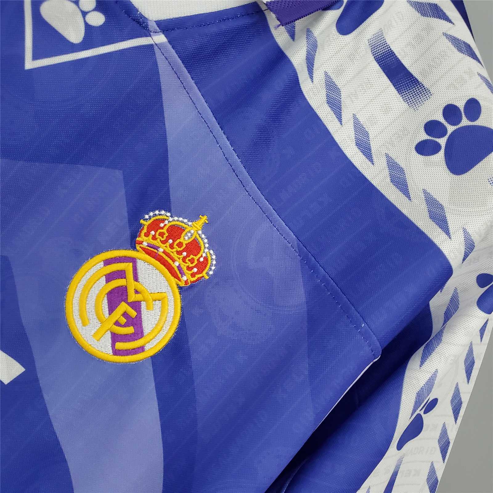 Real Madrid Retro 96-97 Away Jersey - Unitedfutballjersey