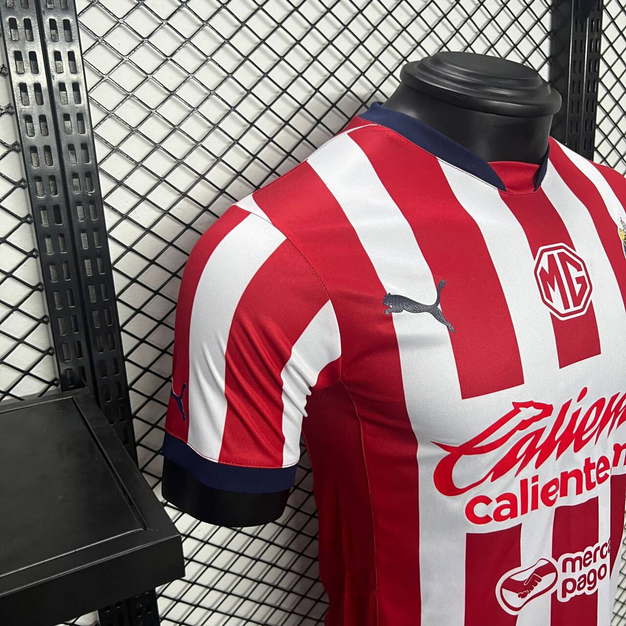 Chivas de Guadalajara 24-25 Home Stadium Jersey - Player Version - Unitedfutballjersey