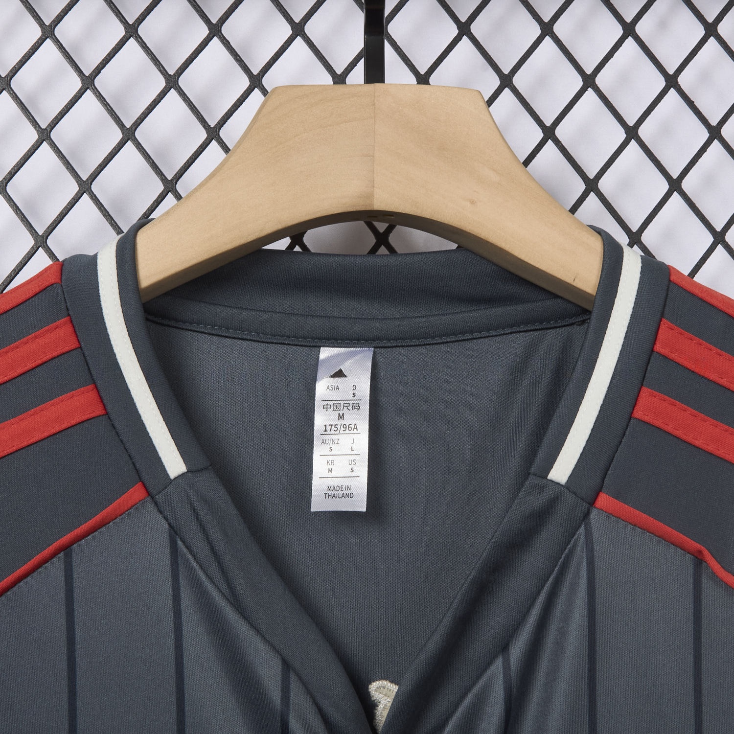 Bayern Munich 25-26 Deep Grey Baseball Jersey - Unitedfutballjersey