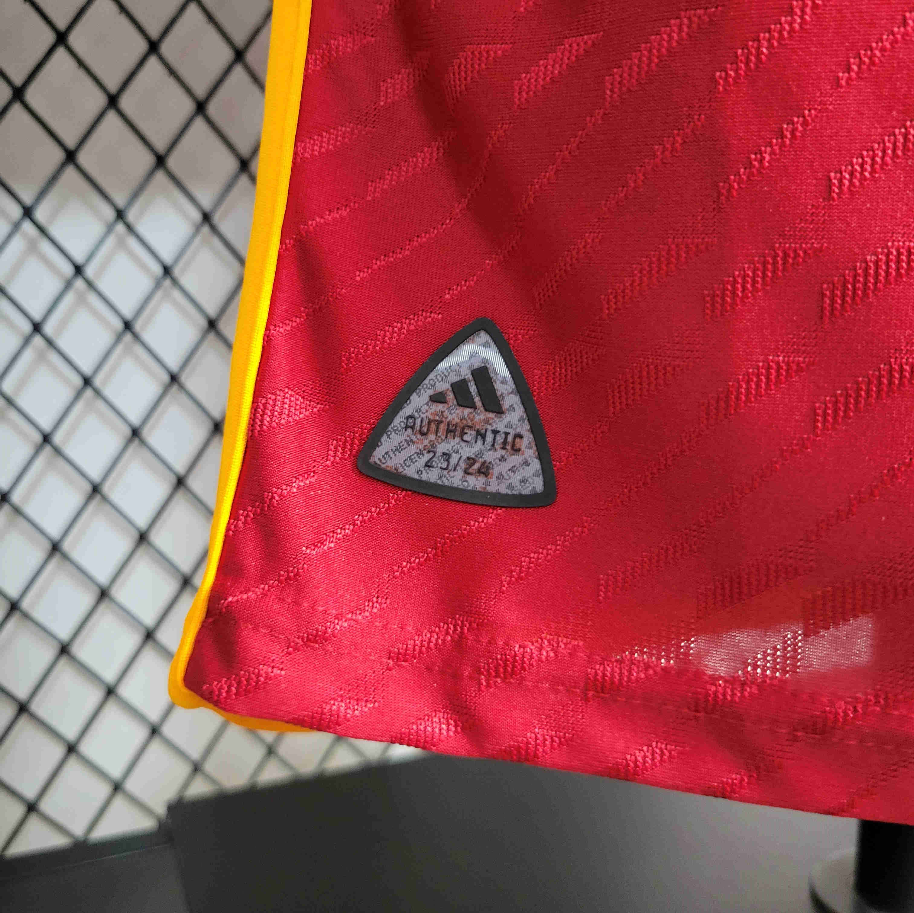 Roma 23-24 Home Jersey - Player Version - Unitedfutballjersey