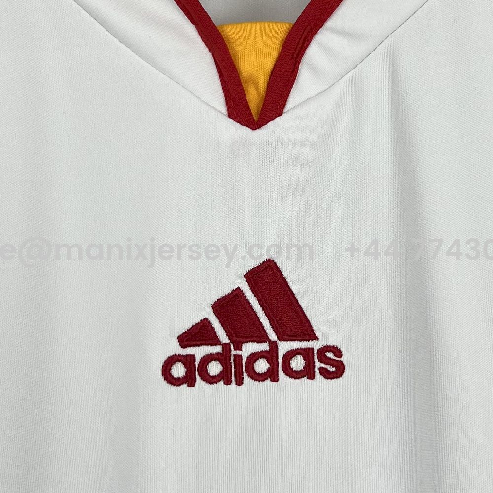 Retro Spain 2011 Away White Jersey - Unitedfutballjersey
