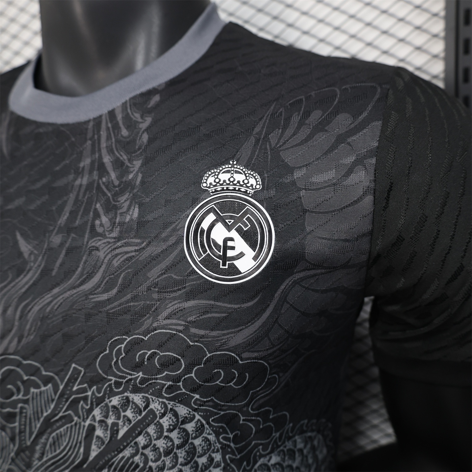 Real Madrid 25-26 Grey Chinese Loong and Auspicious Clouds Line Drawing Black Jersey - Player Version - Unitedfutballjersey