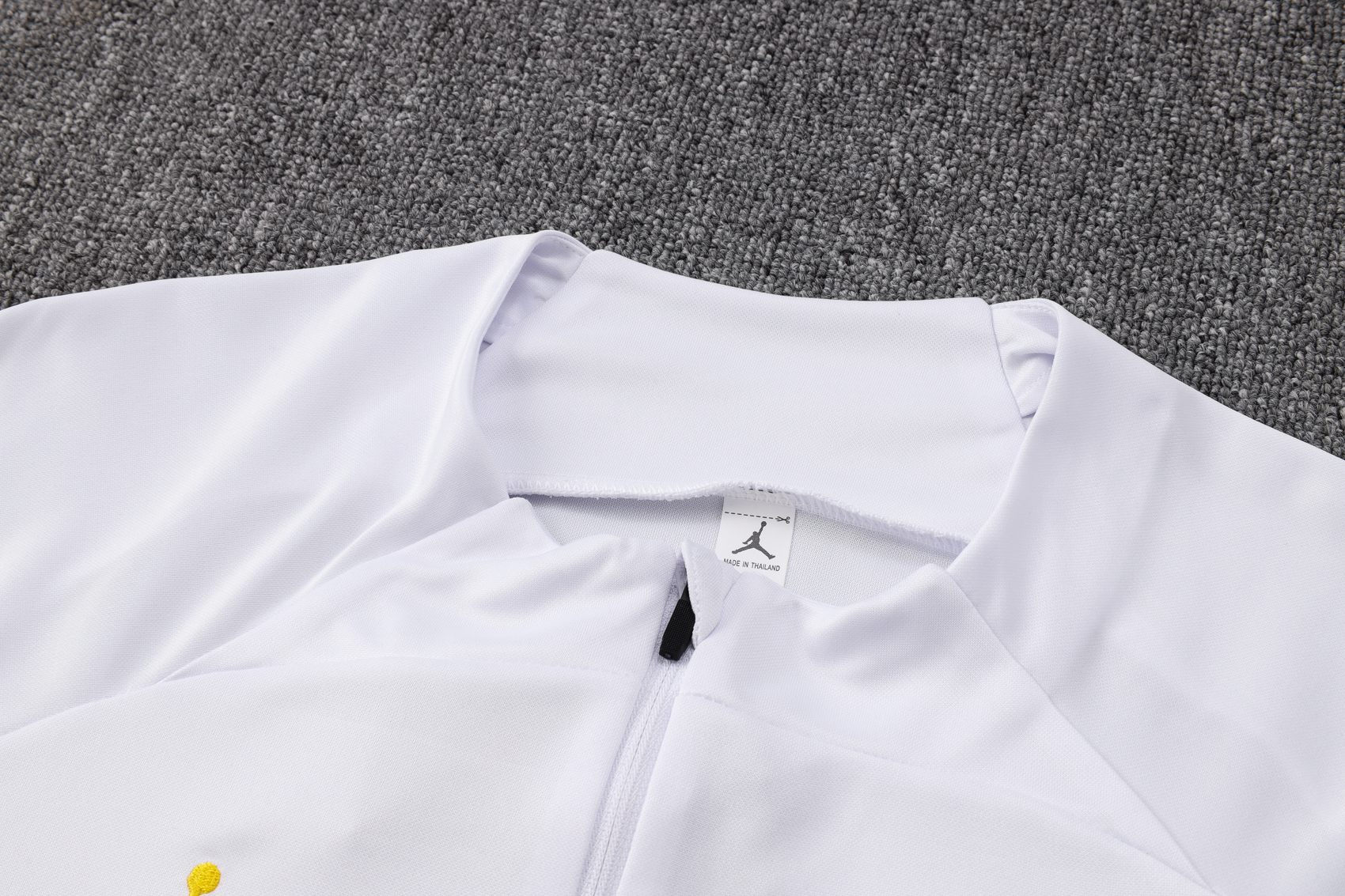 Paris Saint-Germain PSG 23-24 Kids Long Sleeve Training Set White and Golden - Unitedfutballjersey