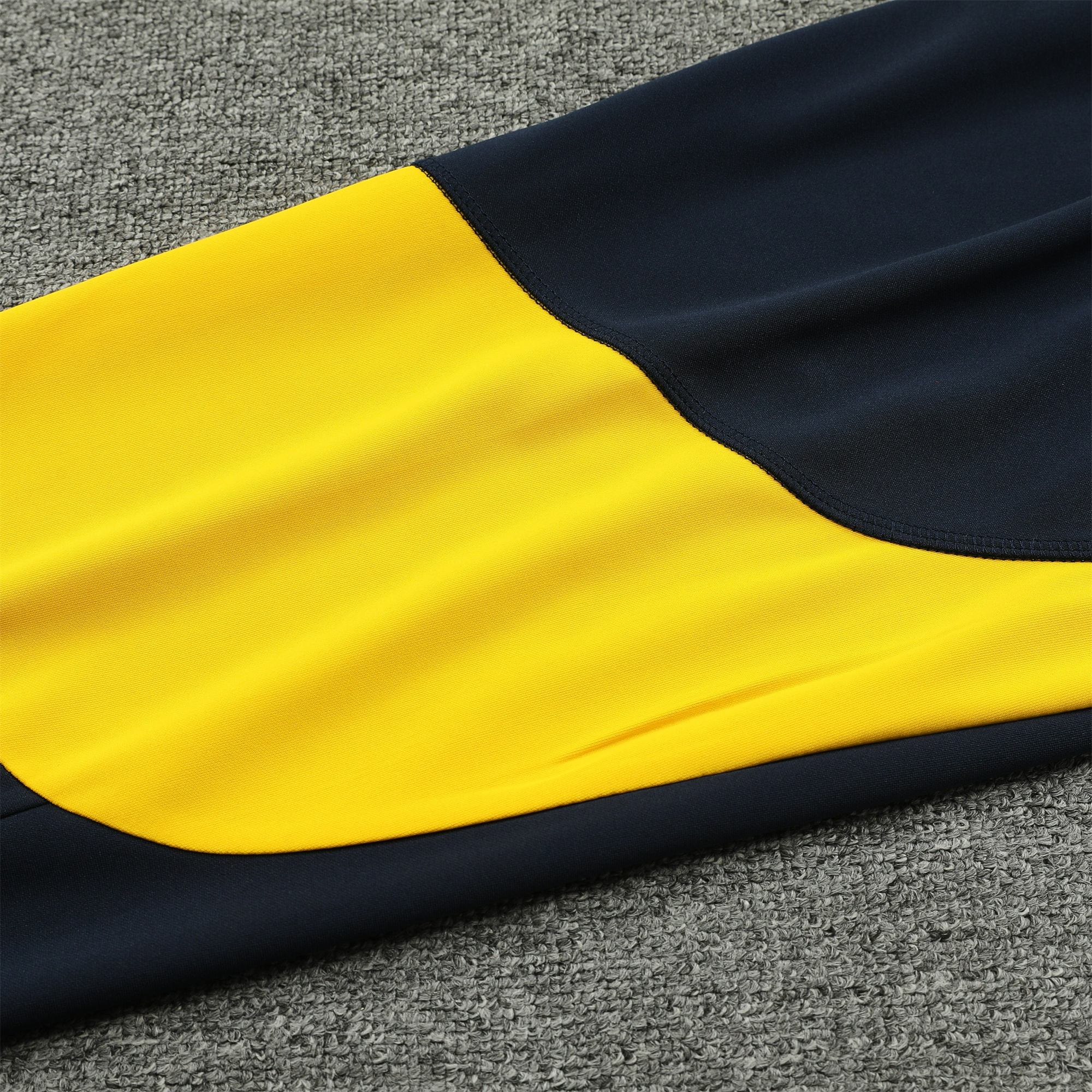 Real Madrid 23-24 Long Sleeve Training Set White - Unitedfutballjersey