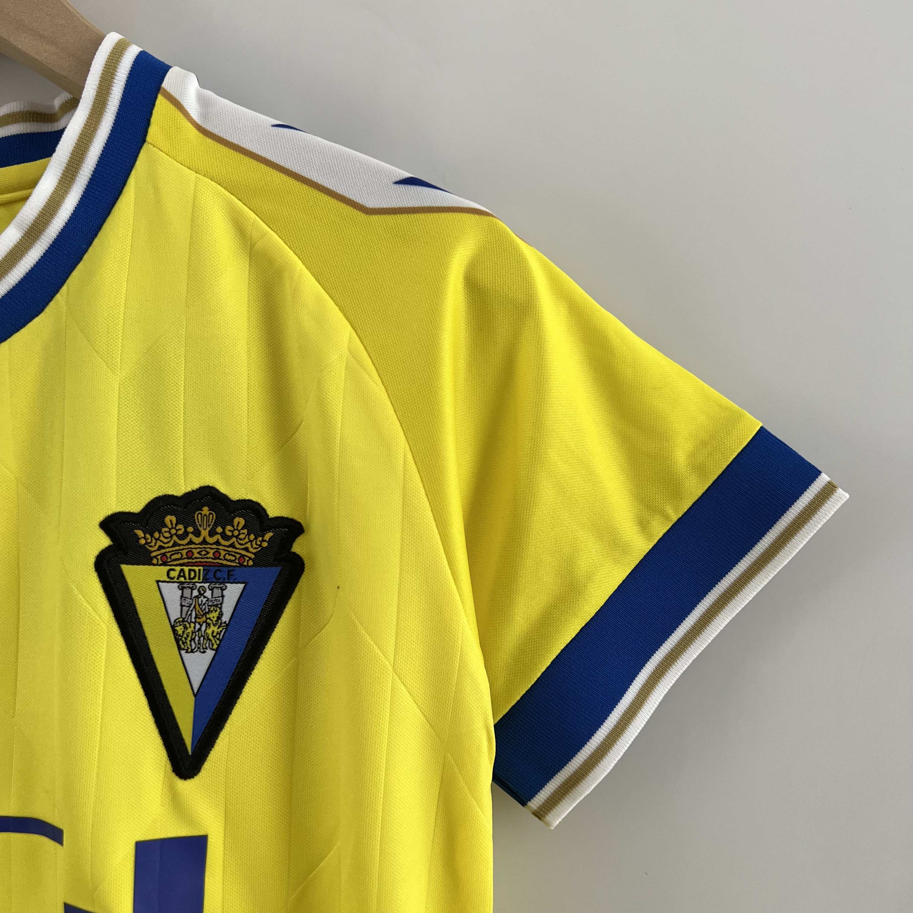 Cádiz 23-24 Home Stadium Kids Kit - Unitedfutballjersey