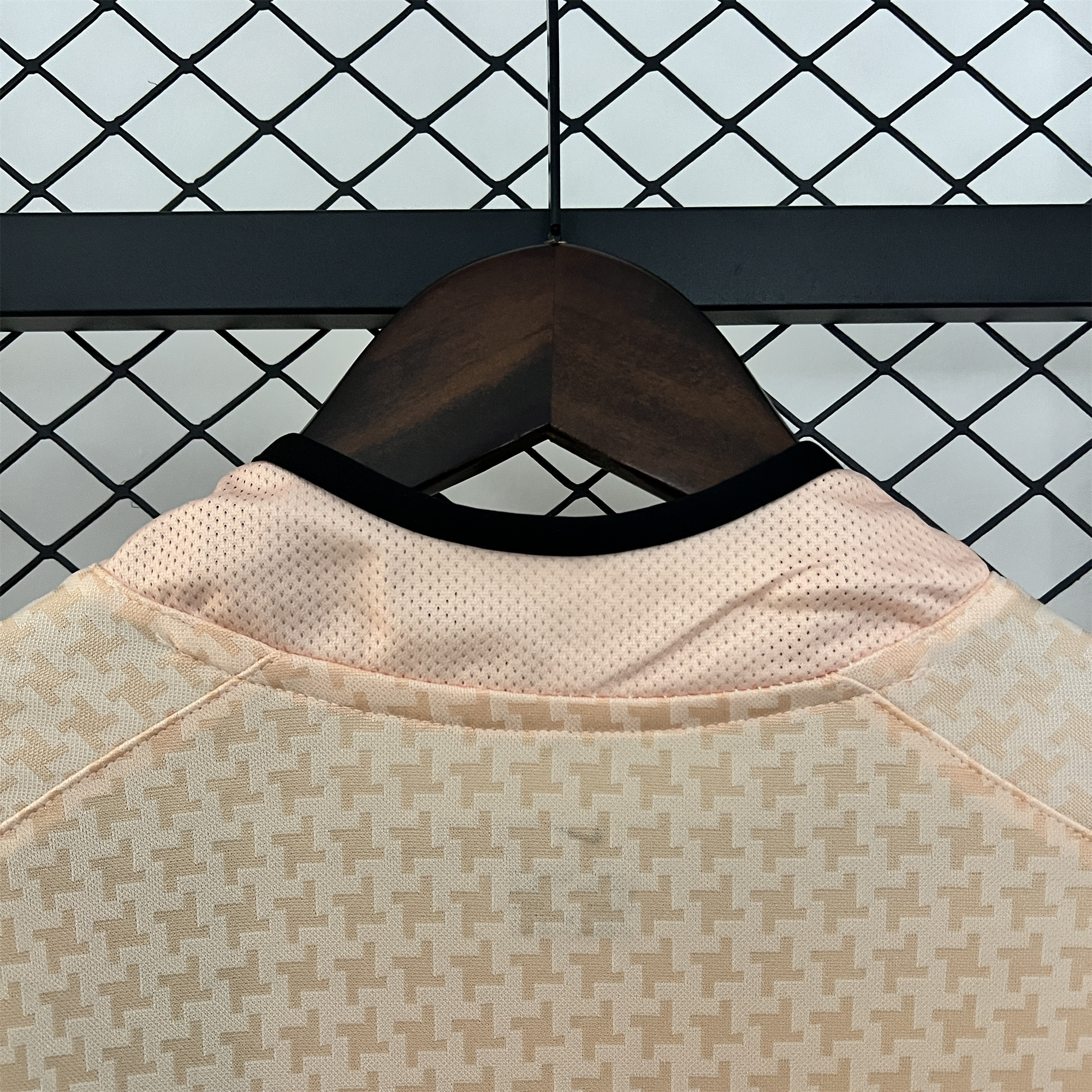 Retro Juventus 2003-04 Away Jersey - Unitedfutballjersey