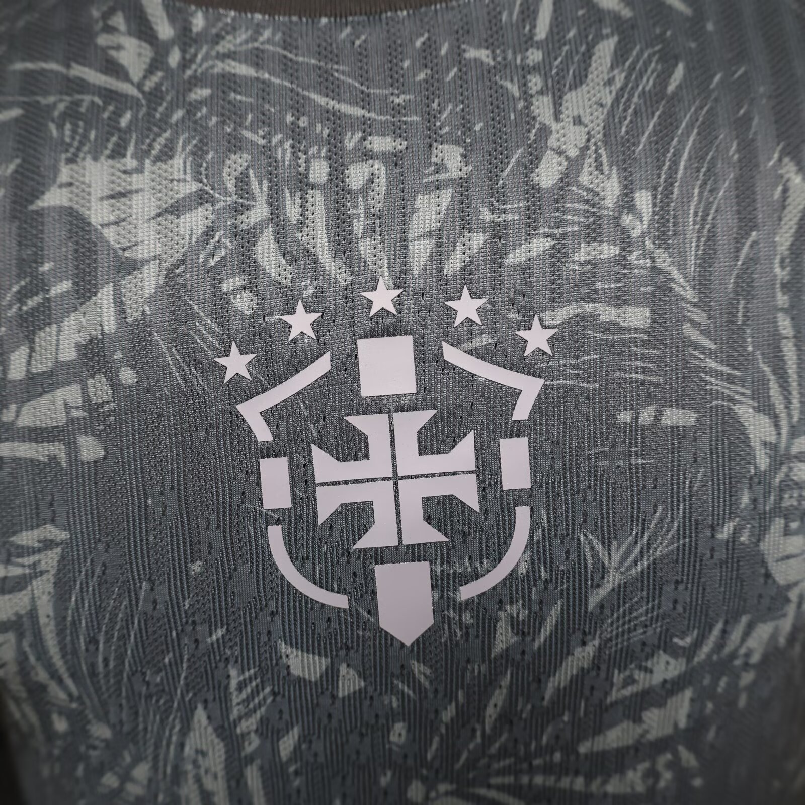 Brazil 2024-25 COMMA Neymar Black Jersey - Player Version - Unitedfutballjersey