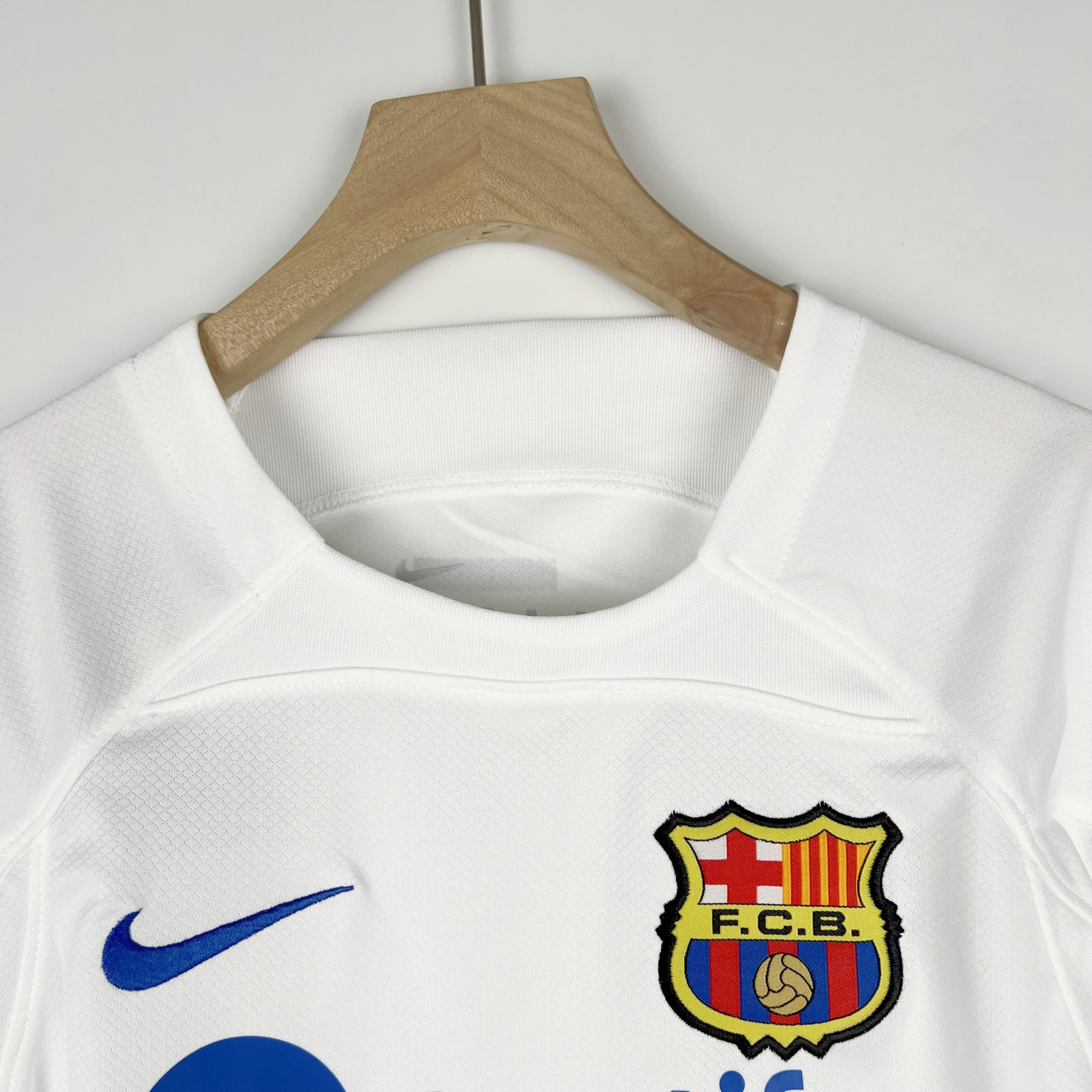 B.A.R.S.A 23-24 Away Kids Kit - Unitedfutballjersey