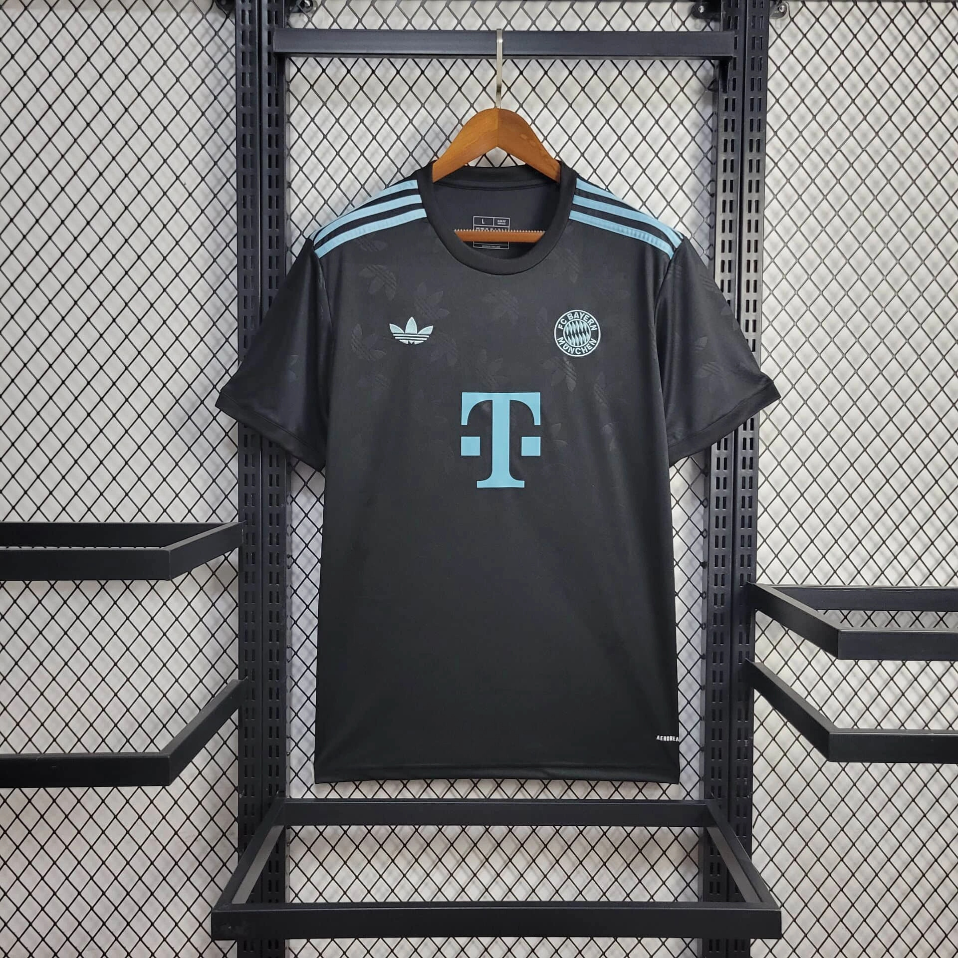 Bayern Munich 24-25 Black Training Jersey - Fans Version - Unitedfutballjersey