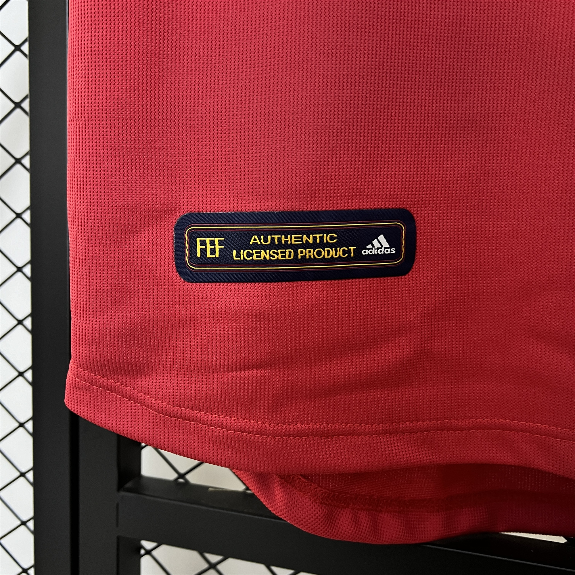 Retro Spain 2000 Home Jersey - Unitedfutballjersey