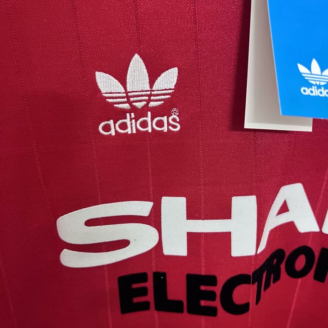 Manchester United Retro 82-83 Home Long Sleeve Jersey - Unitedfutballjersey