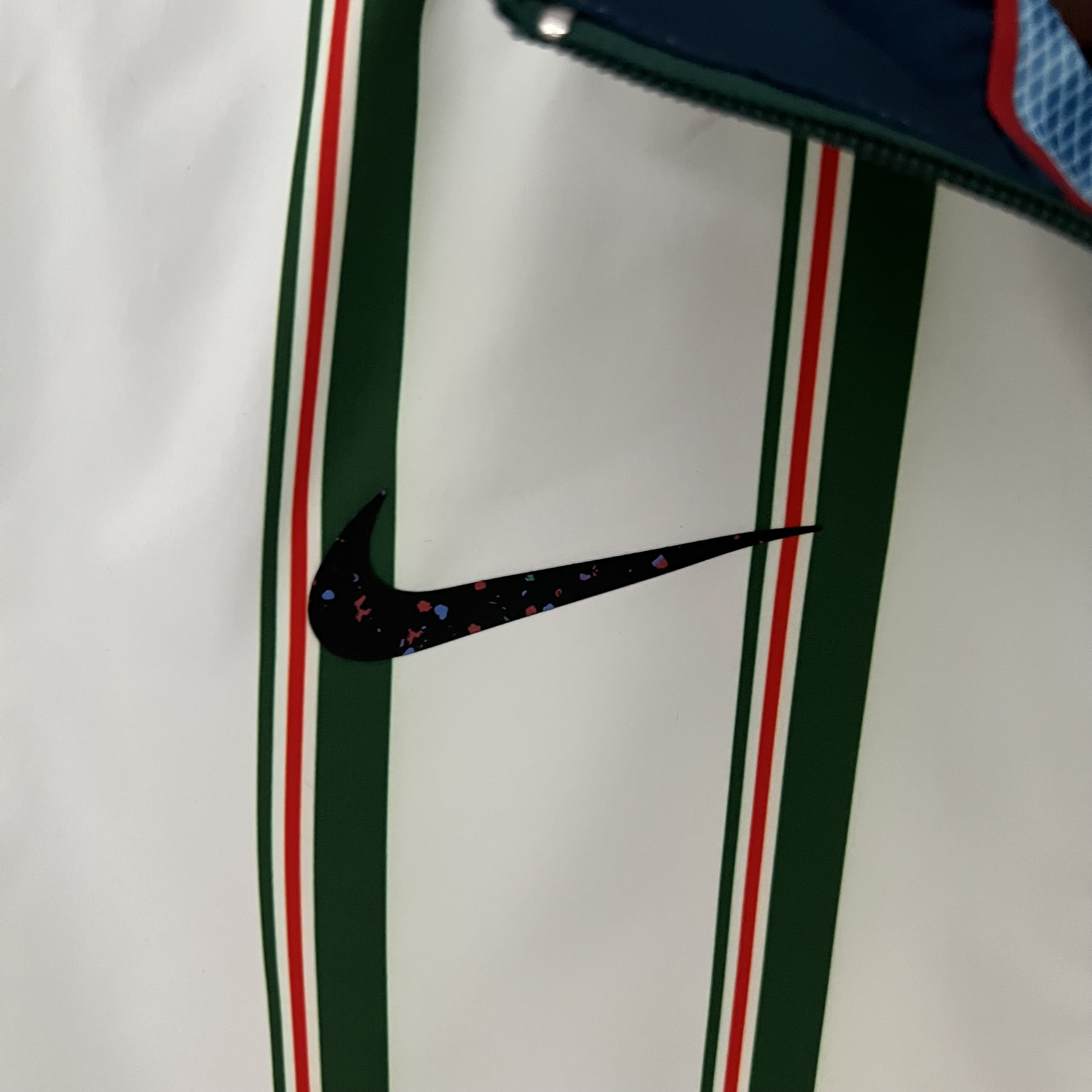 B.A.R.S.A 23-24 Player Reversible Windbreaker - White & Blue - Unitedfutballjersey