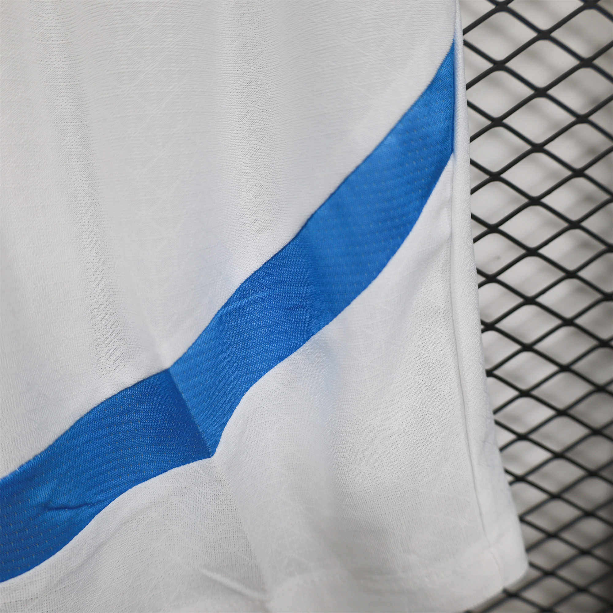 Marseille 24-25 Home Shorts - Player Version - Unitedfutballjersey