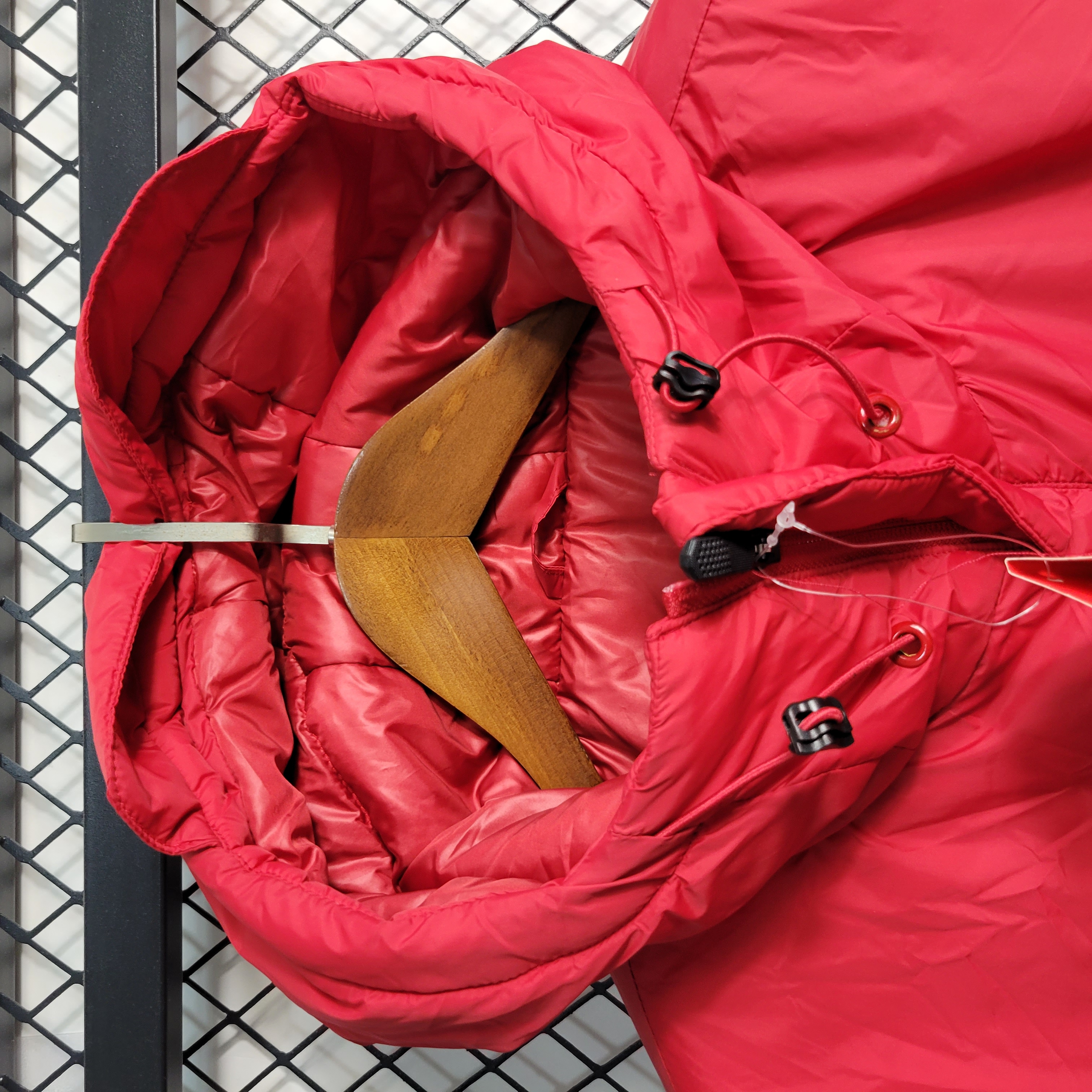 AC Milan 23-24 Men's Hooded Thermal Cotton Jacket - Red - Unitedfutballjersey