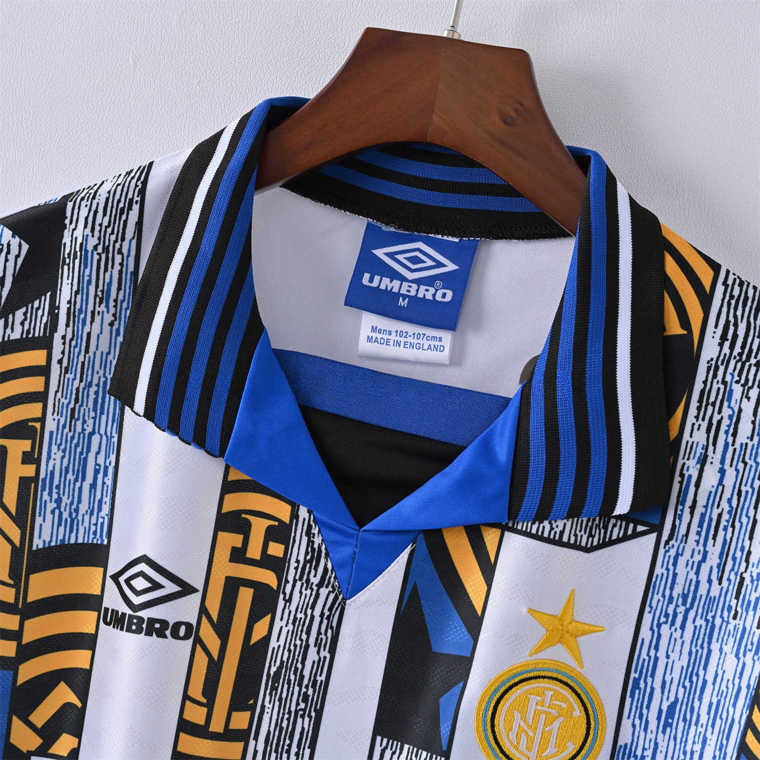 Retro Inter Milan 1995-96 Away Jersey - Unitedfutballjersey