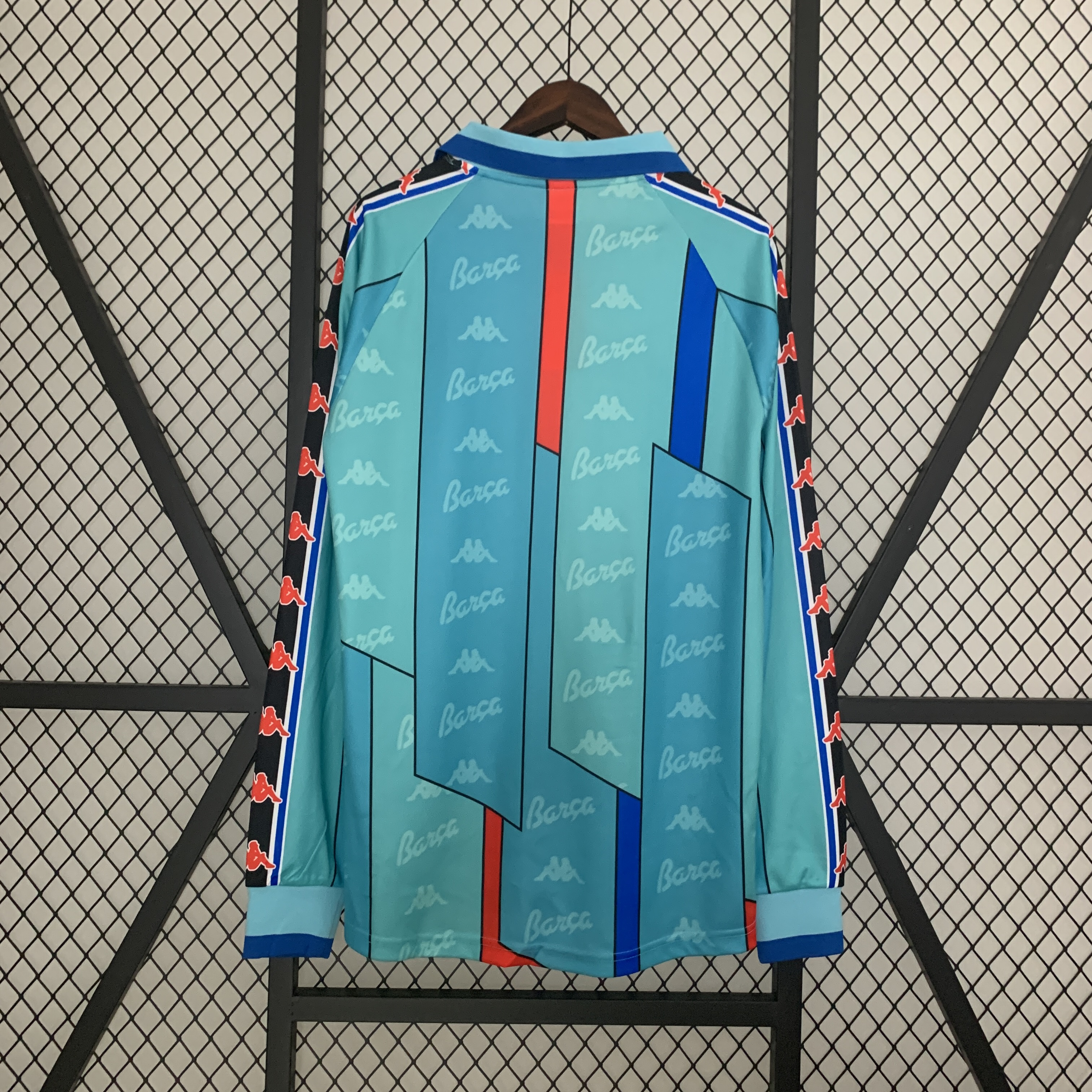 Retro Barcelona 96-97 Away Stadium Long Sleeve Jersey - Unitedfutballjersey