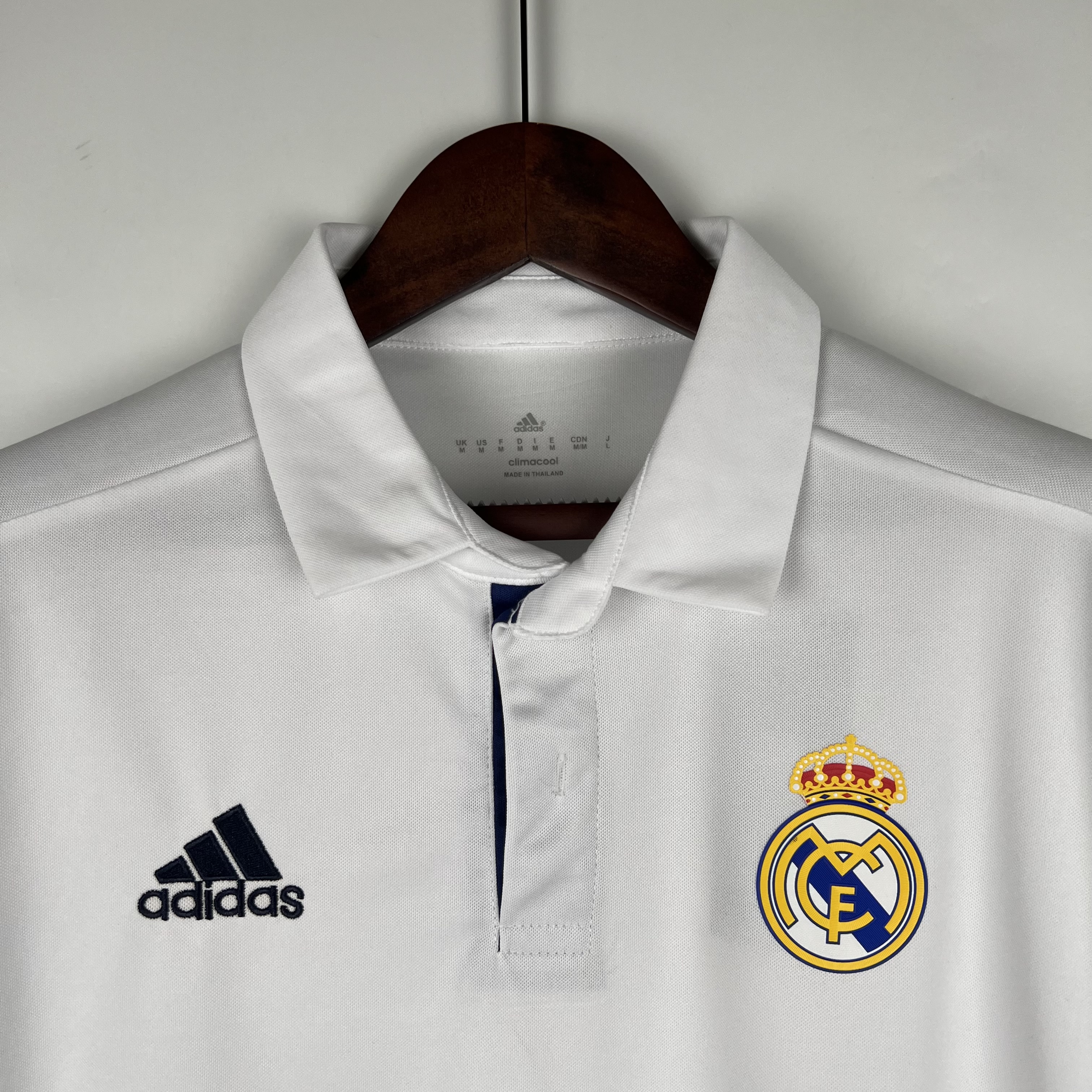 Retro Real Madrid 16-17 Home Stadium Jersey - Unitedfutballjersey