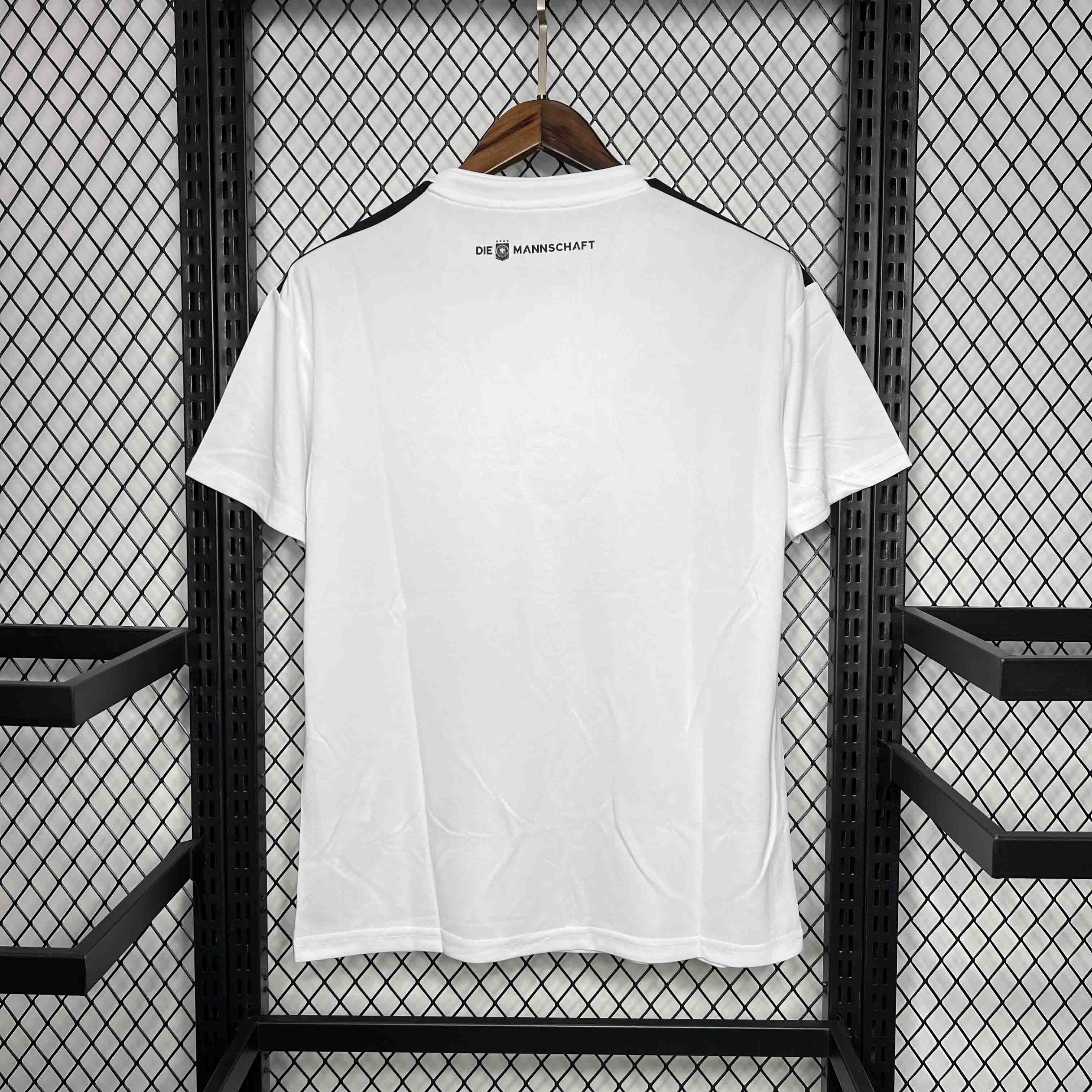 Retro Germany 2018 Home Stadium Jersey - Fans Version - Unitedfutballjersey