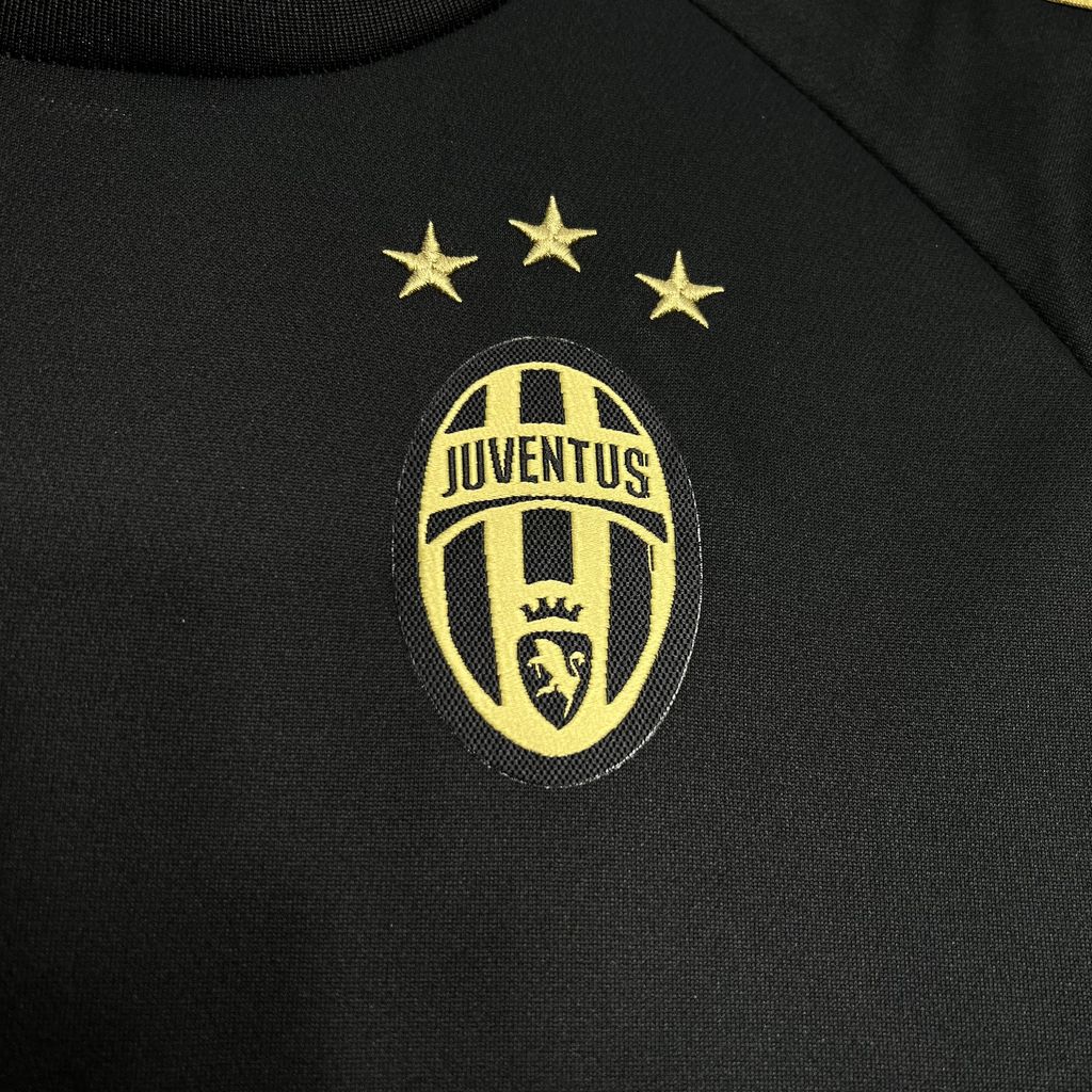 Retro Juventus 2015-16 Thrid Jersey - Unitedfutballjersey