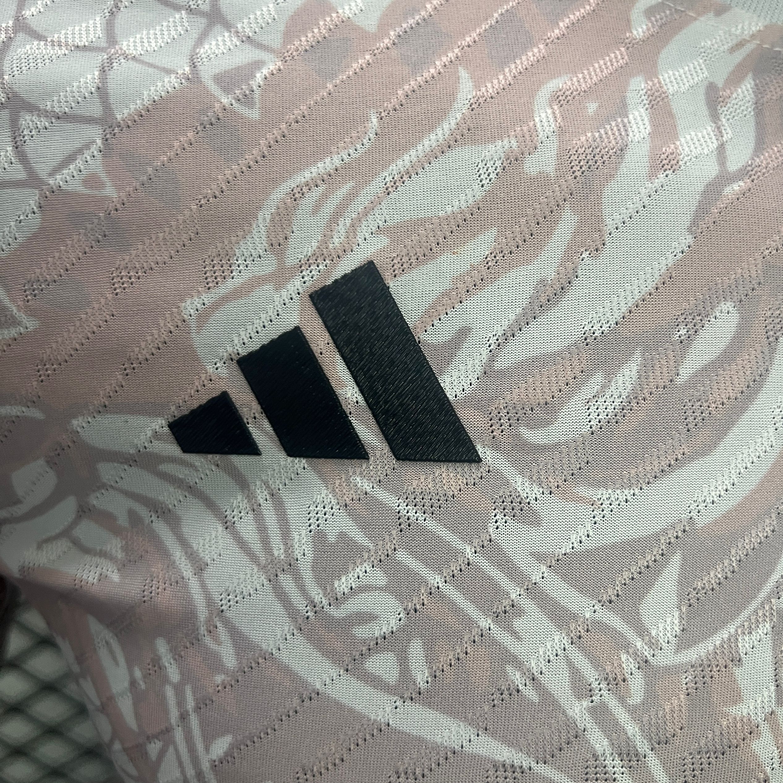 Real Madrid 24-25 Red Dragon Special Edition White Jersey - Player Version - Unitedfutballjersey