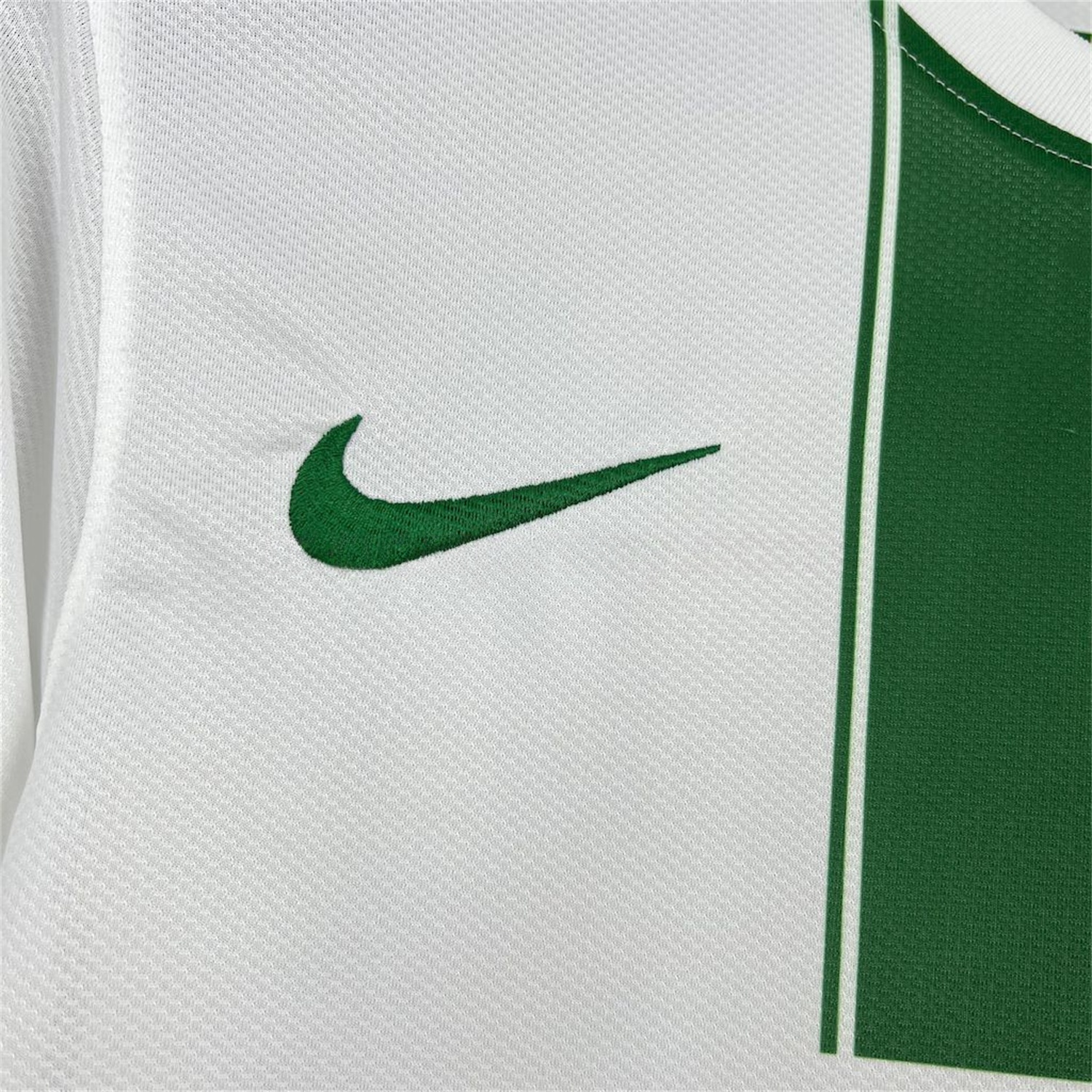Retro Portugal 2010 Away Jersey - Unitedfutballjersey