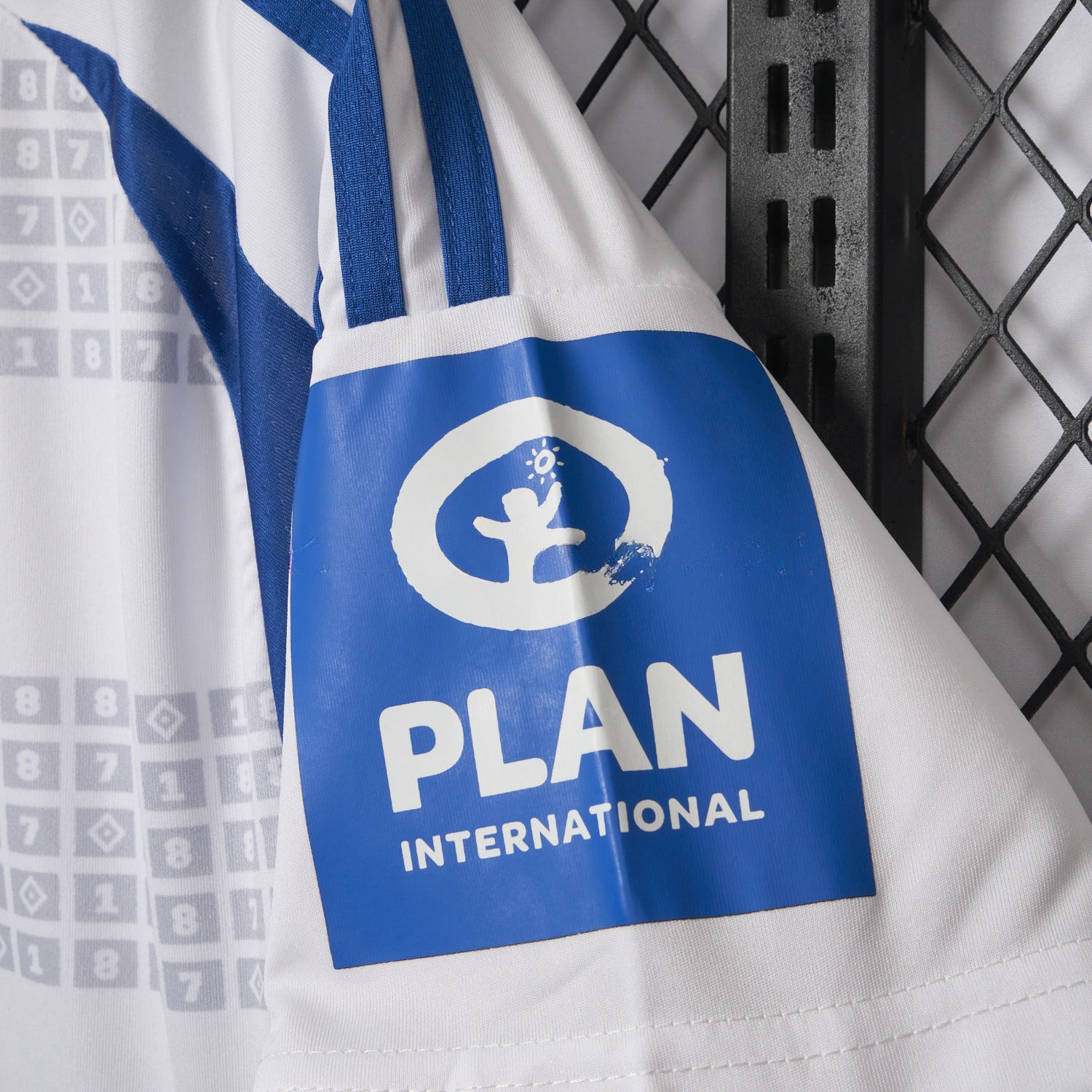 【Team Signatures Version】Hamburger SV 24-25 Home Jersey - Fans Version - Unitedfutballjersey