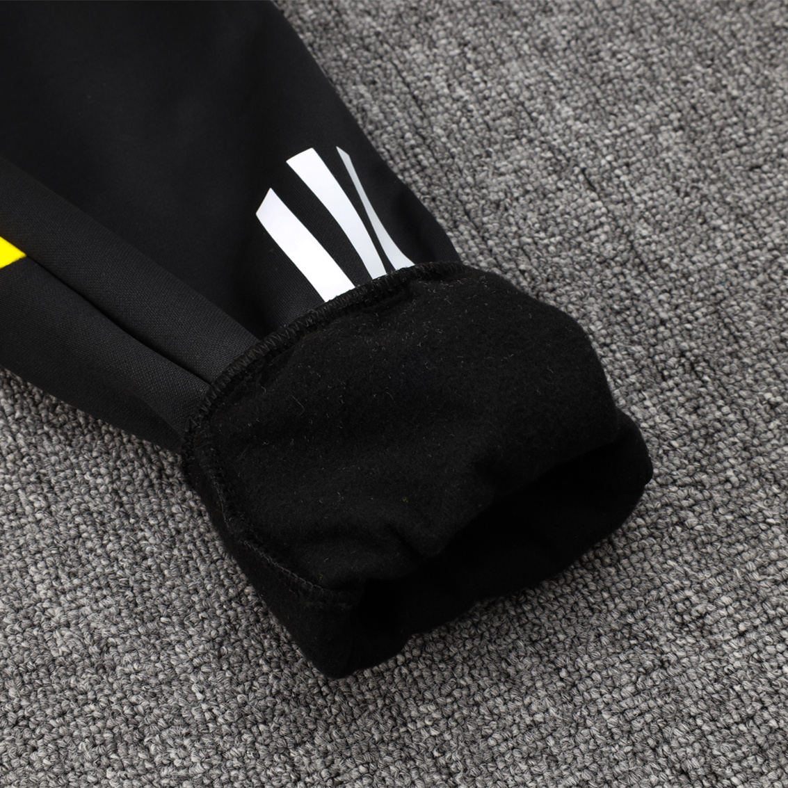 Juventus 23-24 Men's Training Hoodie + Pants - Black - Unitedfutballjersey