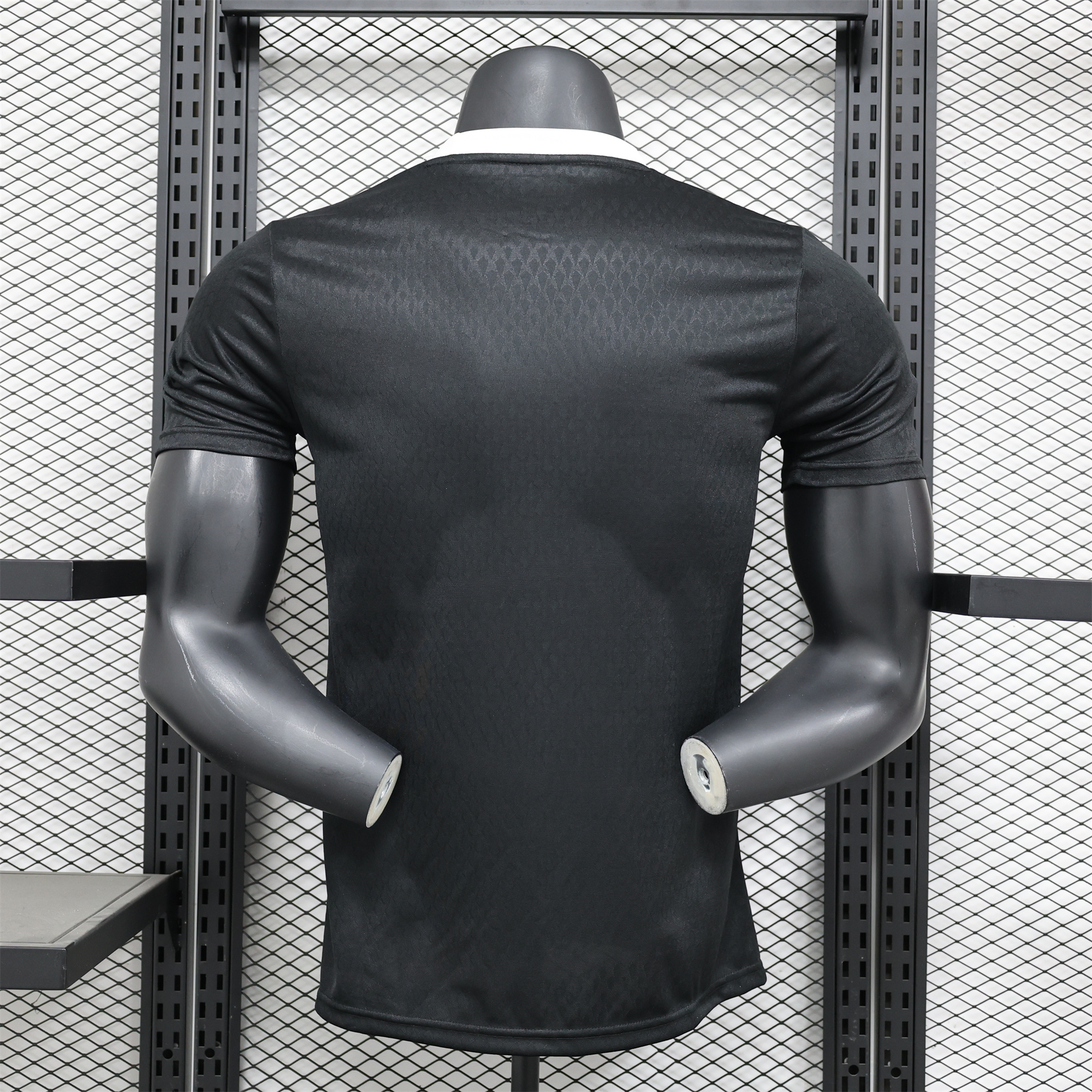 Real Madrid 24-25 Black 2 Special Edition Jersey - Player Version - Unitedfutballjersey