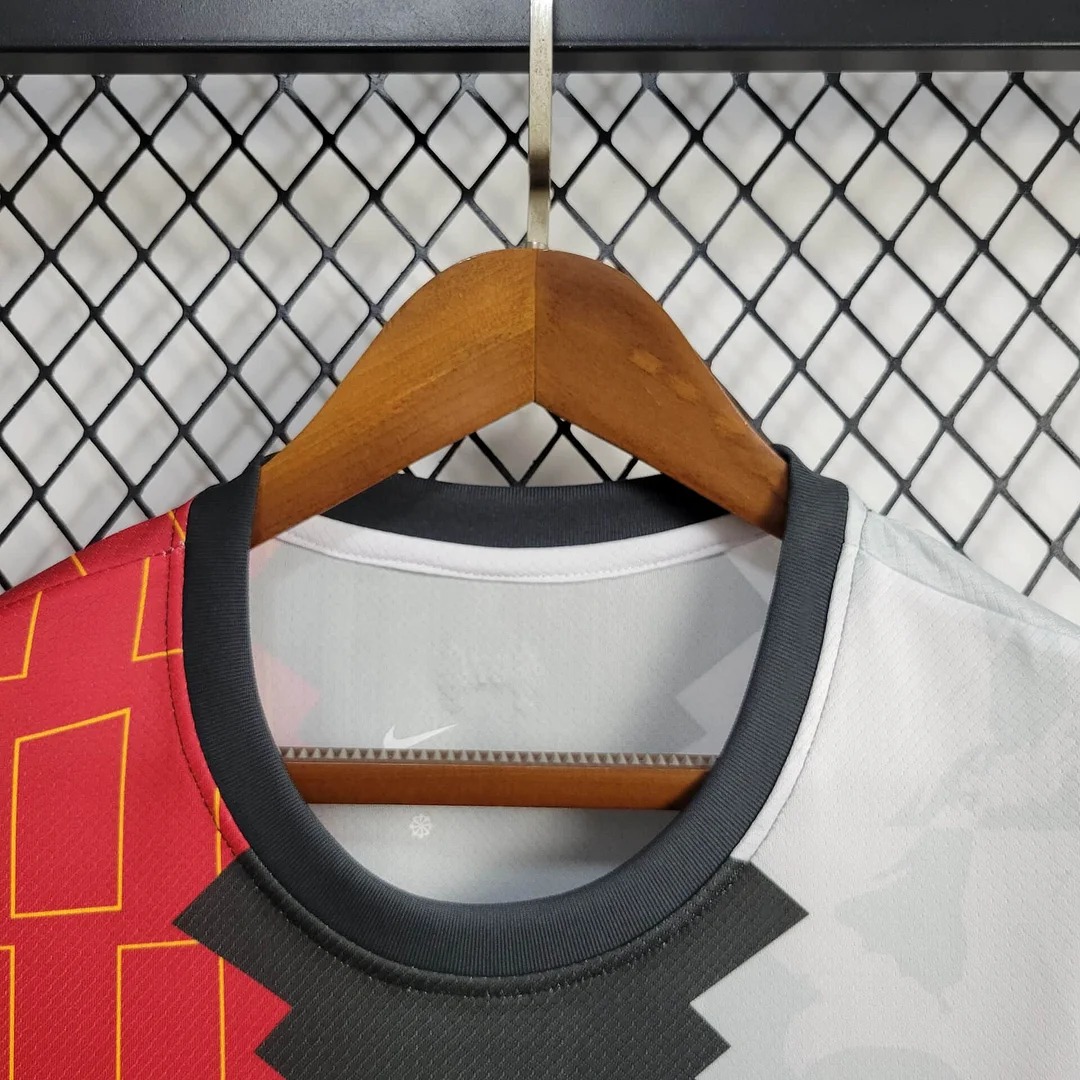 Liver.pool 24-25 Three Joint Special Edition Jersey - Fans Version - Unitedfutballjersey