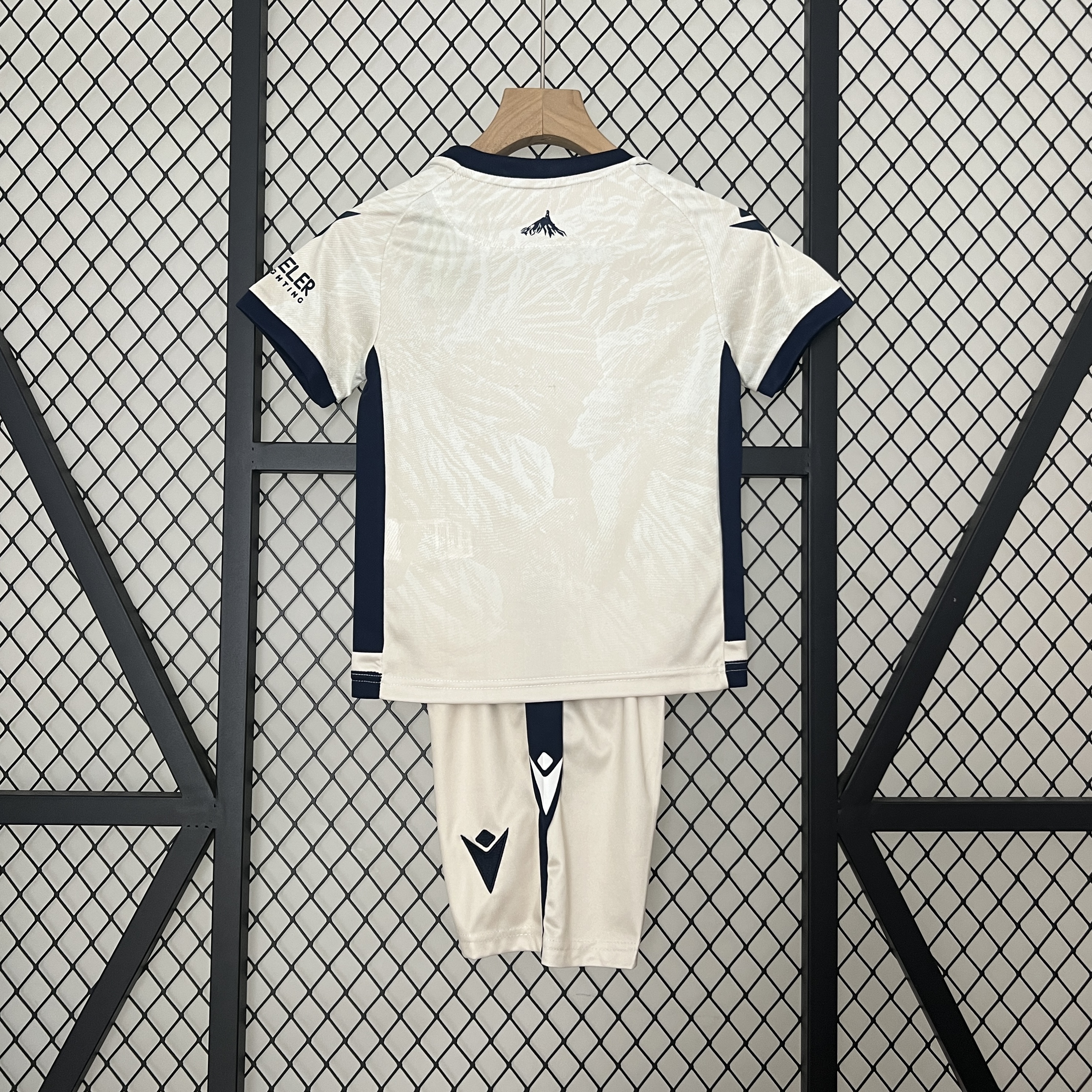 Osasuna 24-25 Away Kids Kit - Unitedfutballjersey