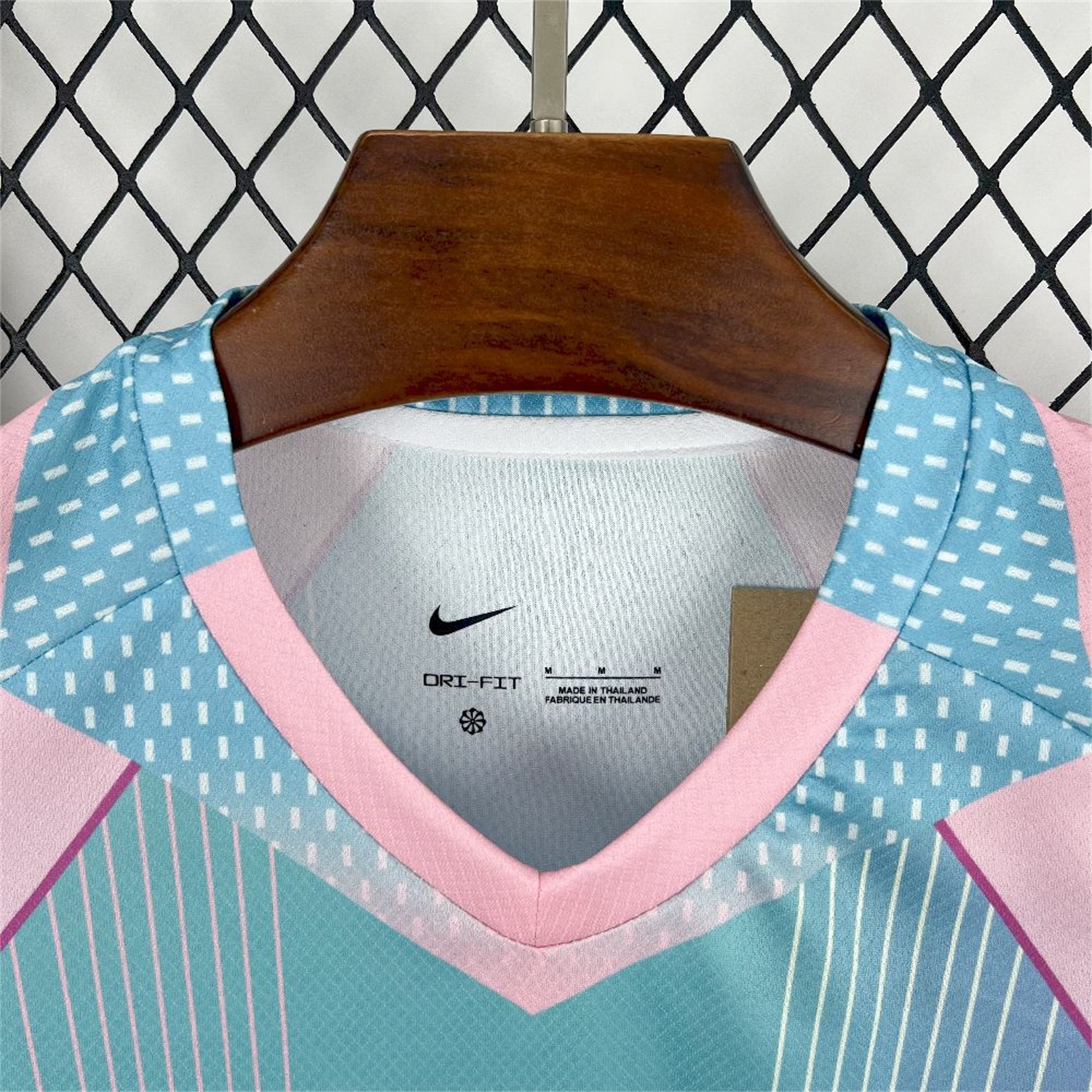 Paris Saint-Germain PSG 25-26 T90 White Lines Light Blue Gradient Special Jersey - Fans Version - Unitedfutballjersey