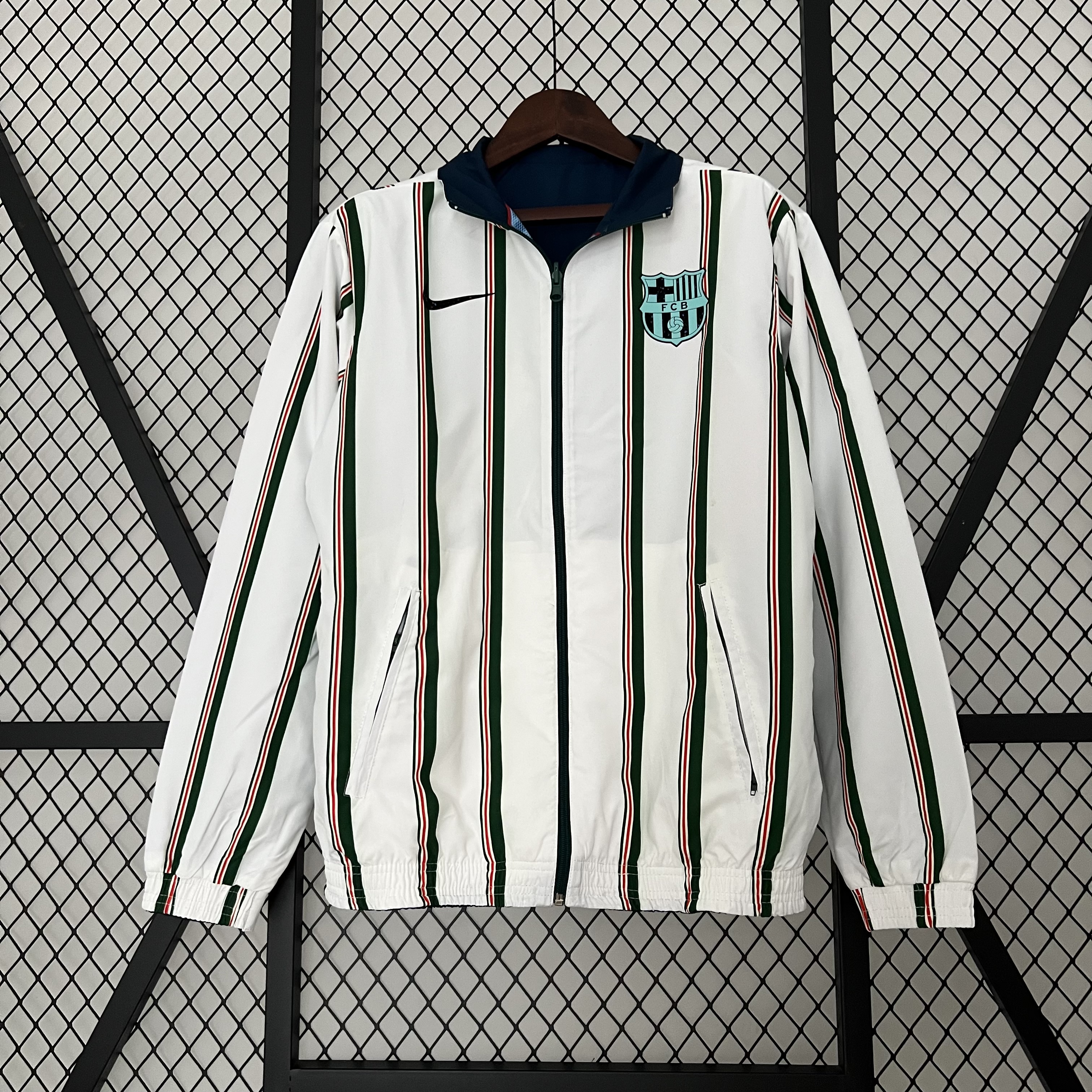 B.A.R.S.A 23-24 Player Reversible Windbreaker - White & Blue - Unitedfutballjersey