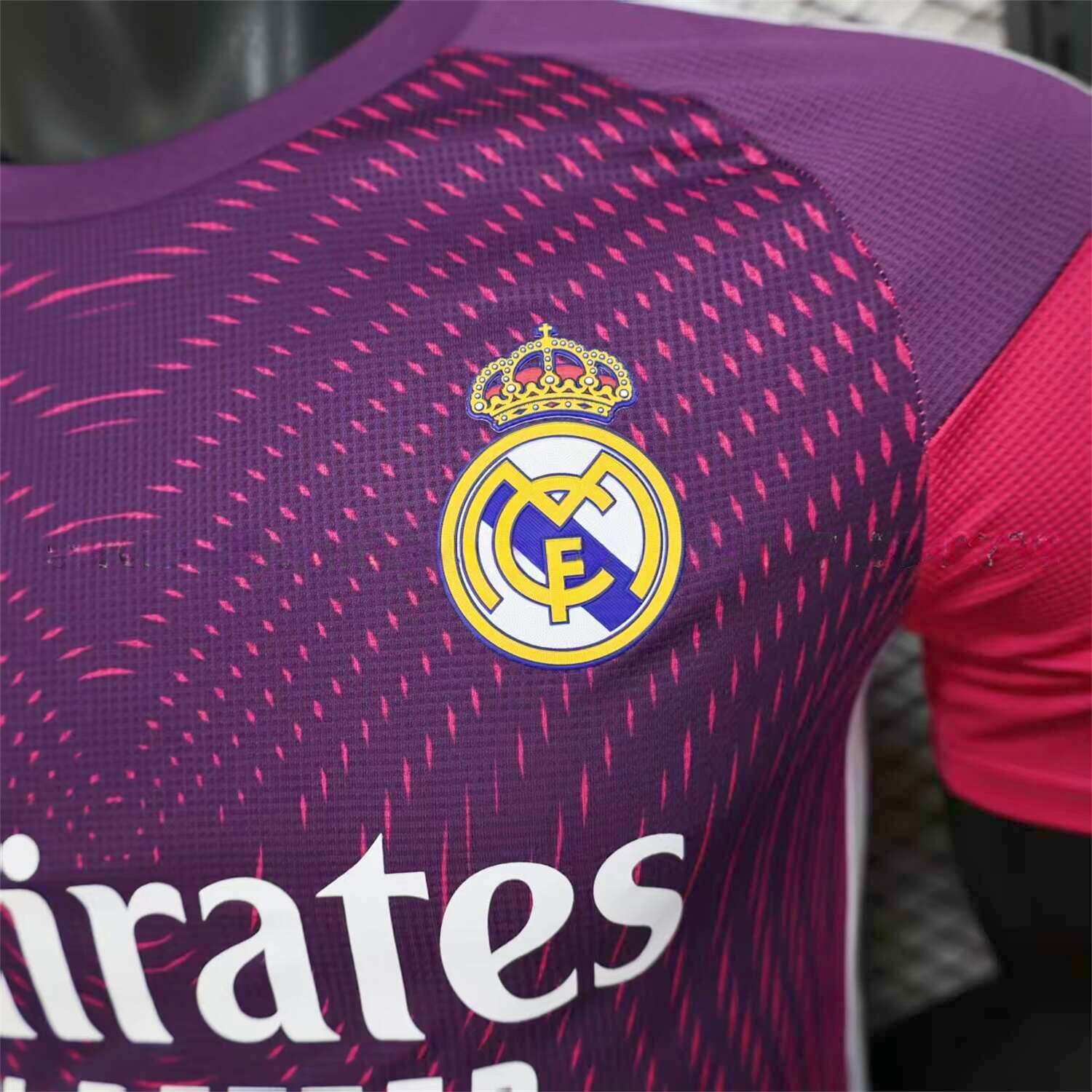 Real Madrid 25-26 Pink Purple Goalkeeper Jersey - Player Version - Unitedfutballjersey