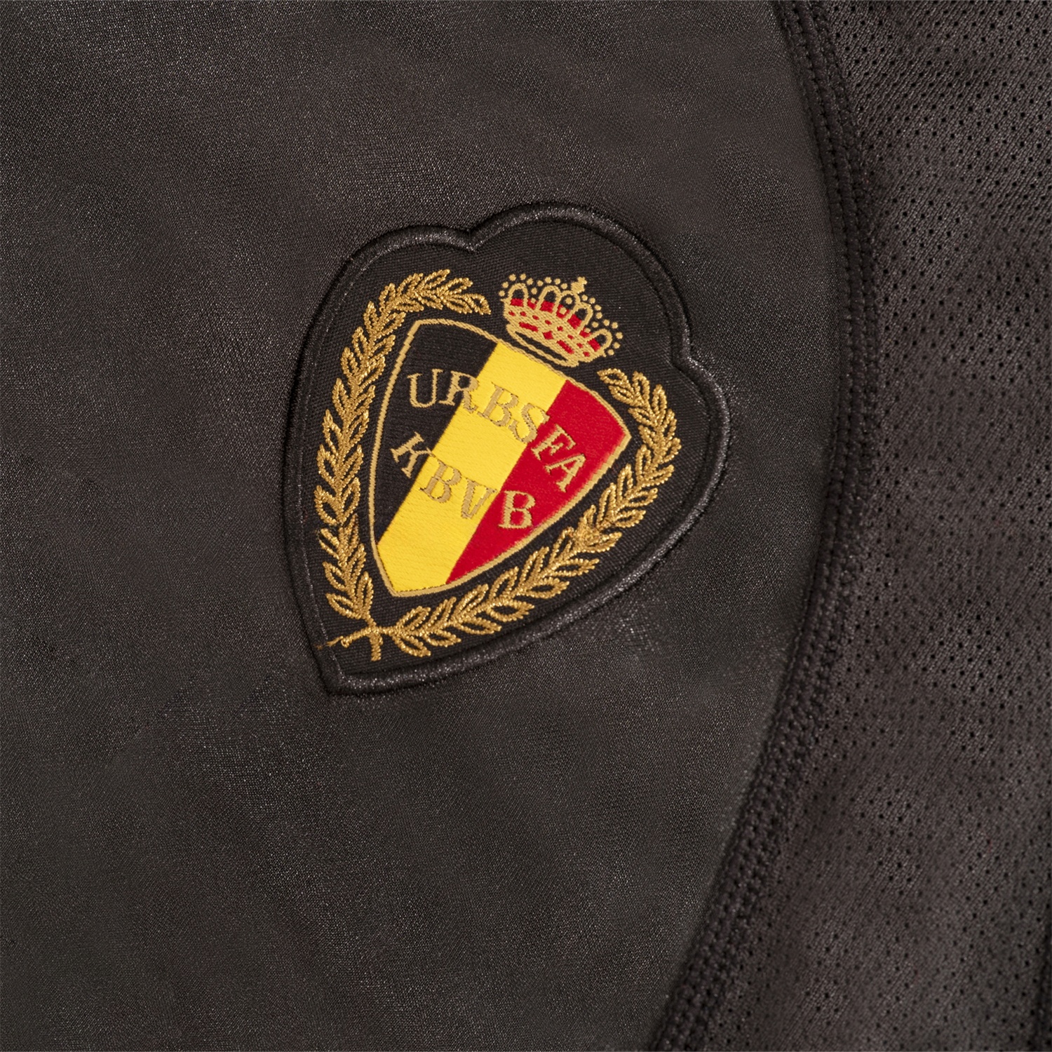 Retro Belgium 2000 Away Black Jersey - Unitedfutballjersey
