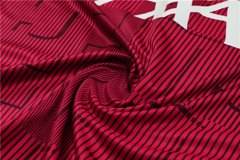 23-24 Liverpool Red camouflage Training suit - Unitedfutballjersey