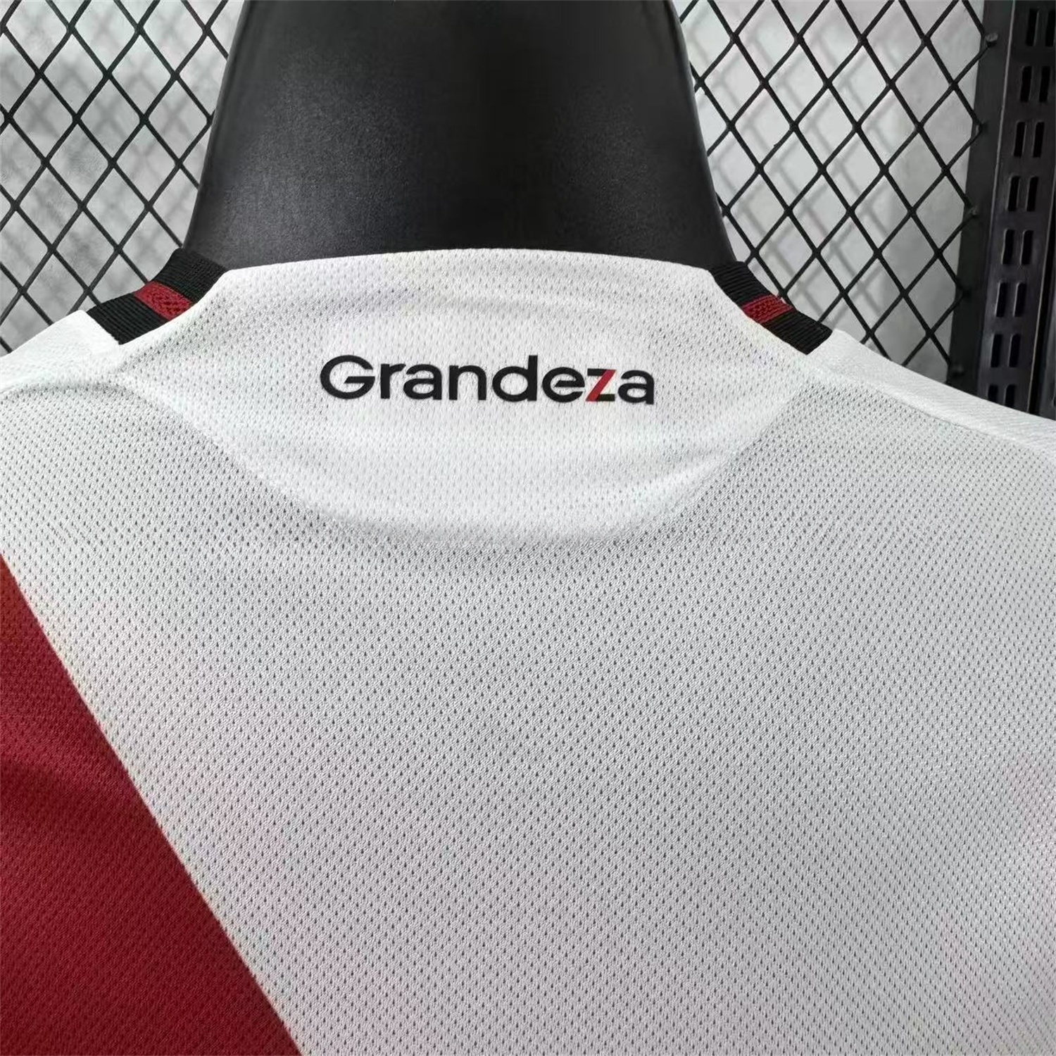 River Plate 25-26 Home Long Sleeves Jersey with New Sponsors - Player Version - Unitedfutballjersey
