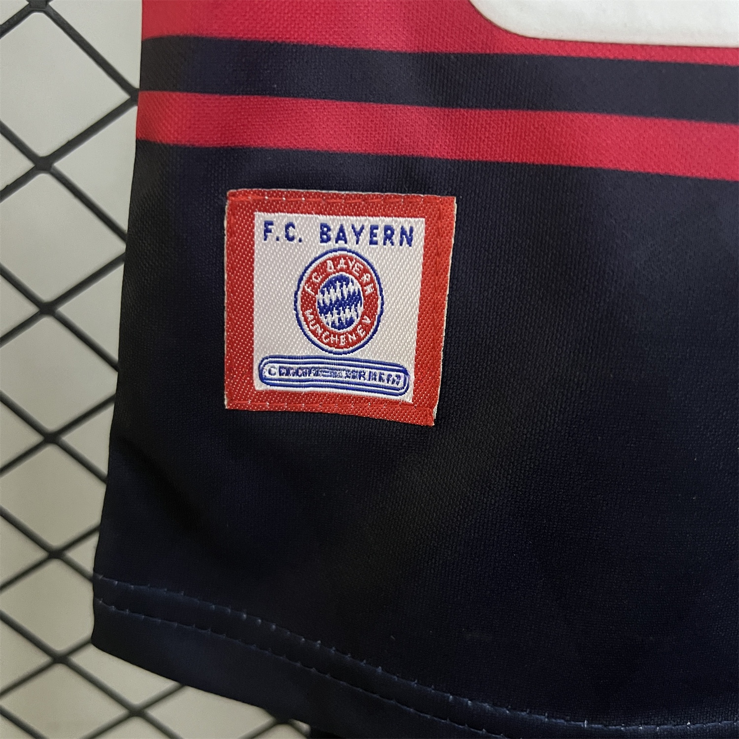 Retro Bayern Munich 1997-99 Home Kids Kit - Unitedfutballjersey
