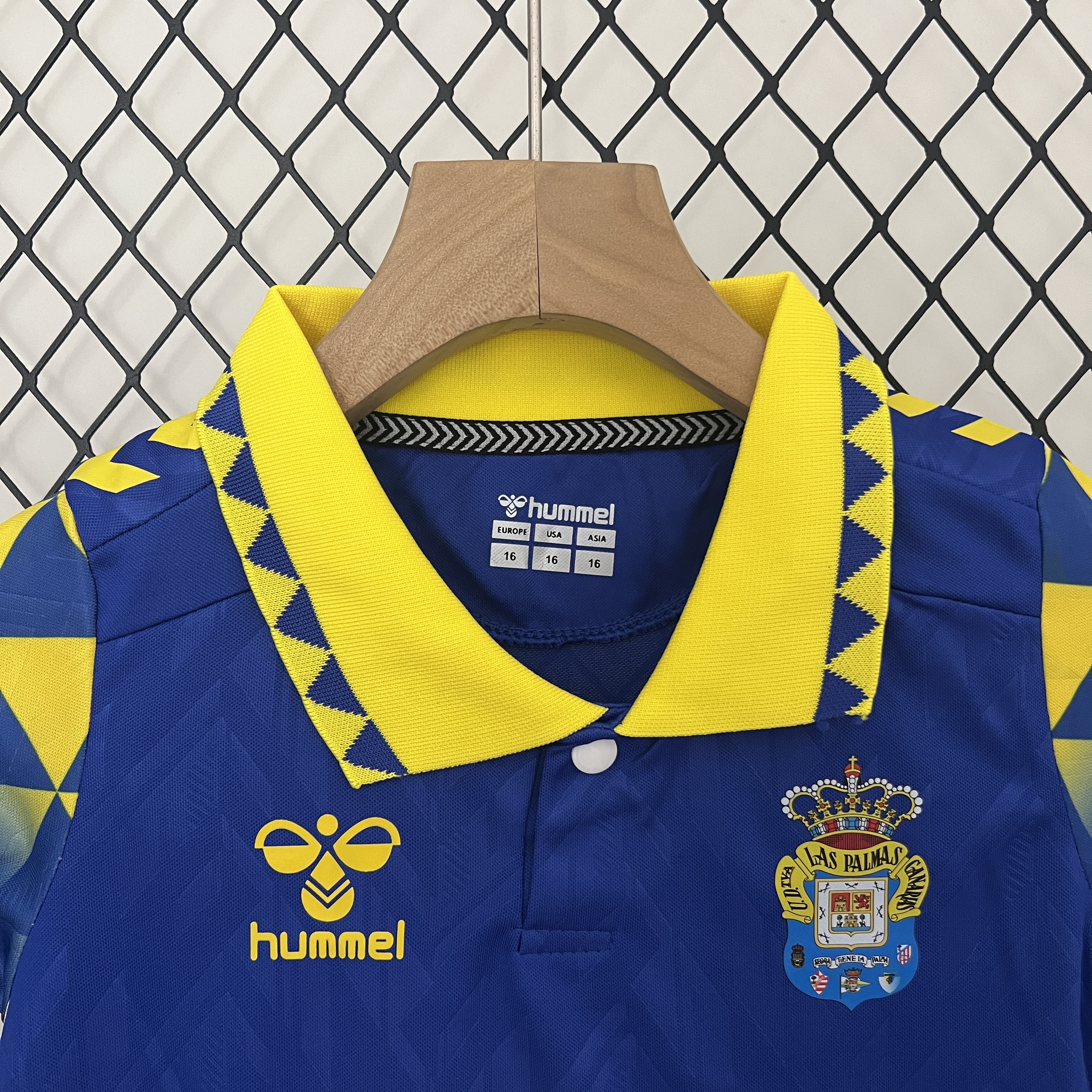 Las Palmas 24-25 Away Kids Kit - Unitedfutballjersey