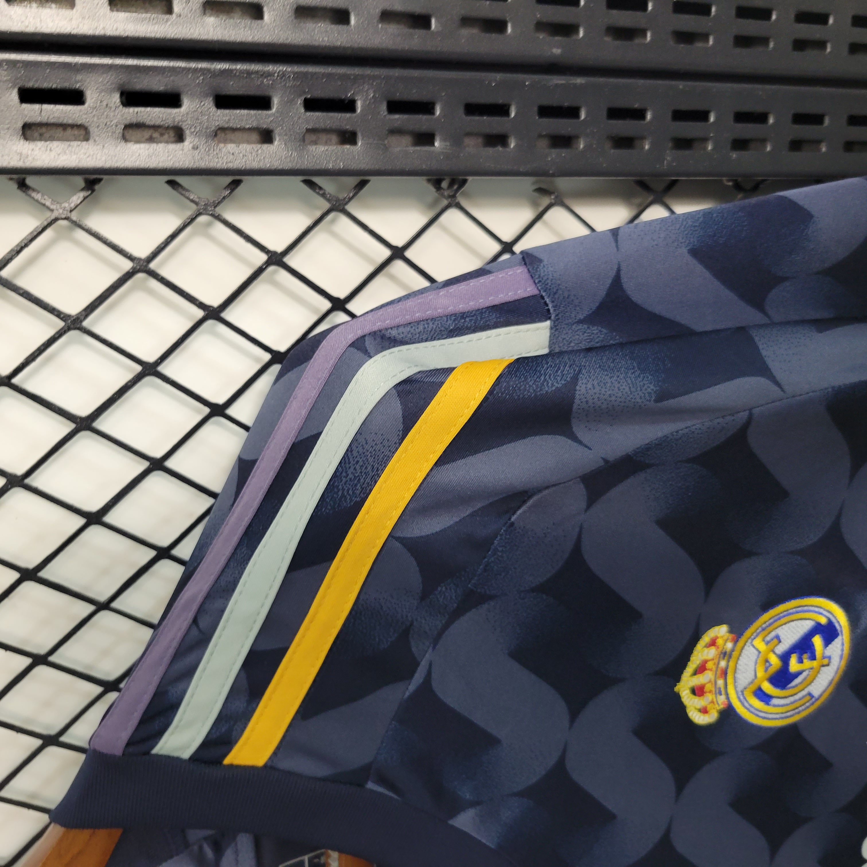 Real Madrid 23-24 Away Long Sleeve Jersey - Fans Version - Unitedfutballjersey