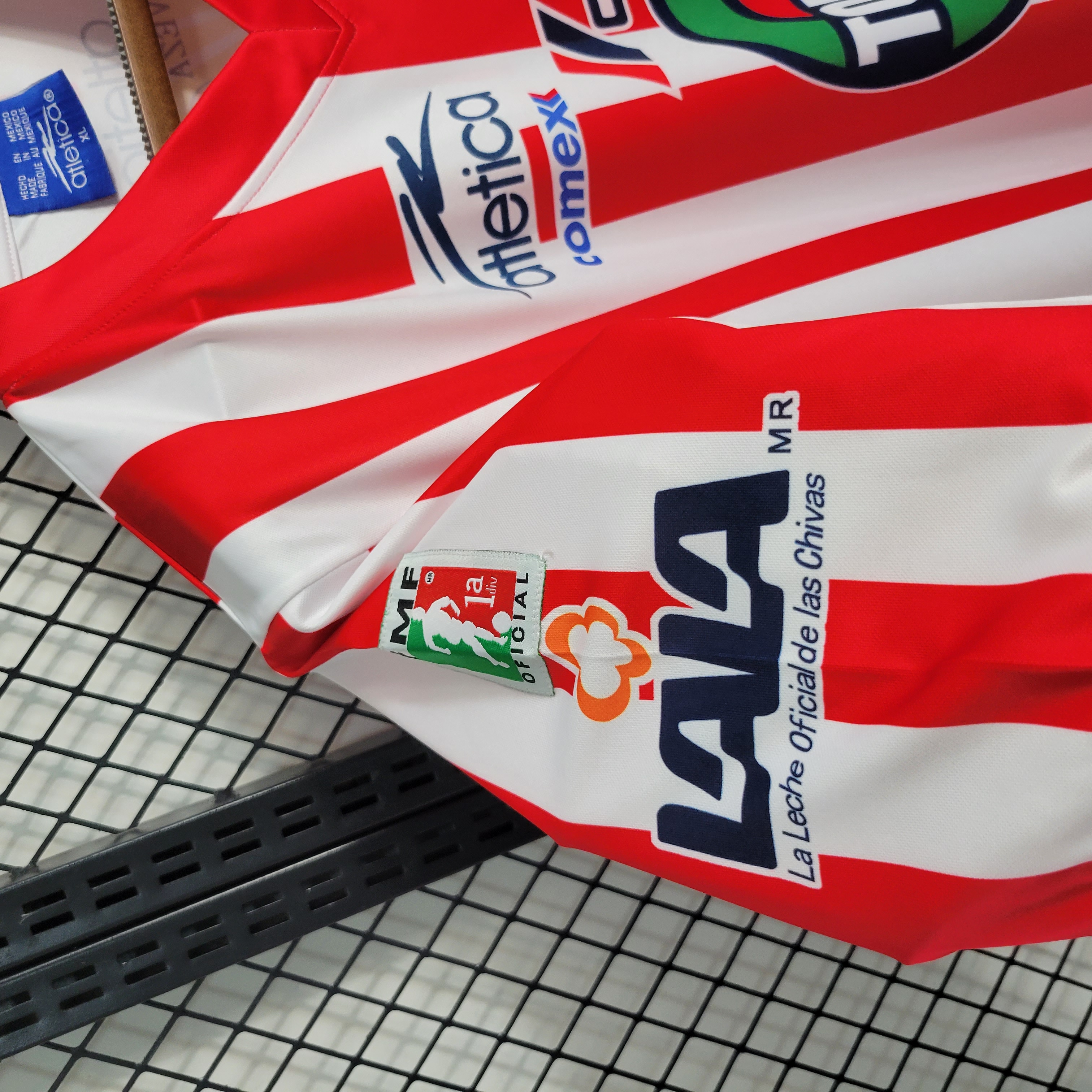 Retro Chivas de Guadalajara 01-02 Home Stadium Jersey - Unitedfutballjersey