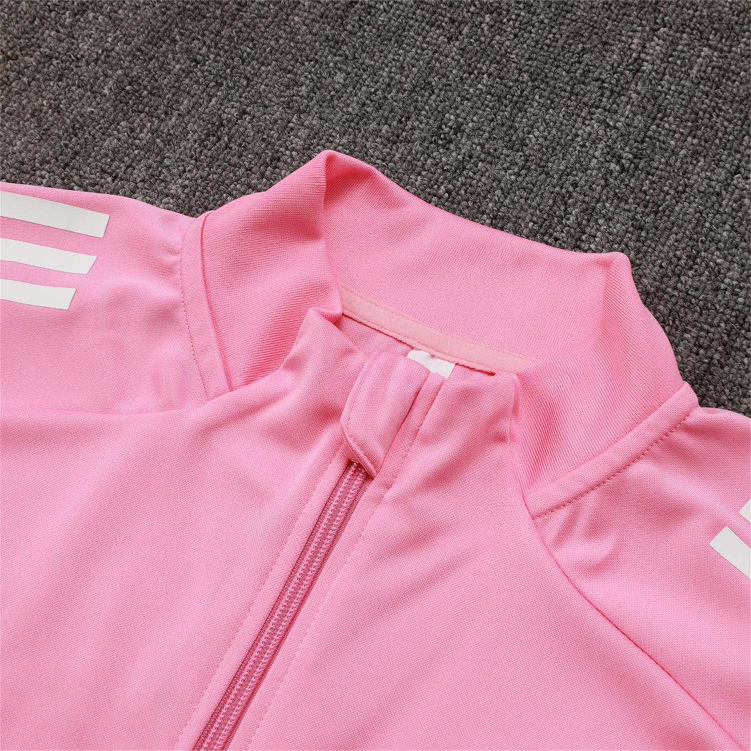 INT M.A.M 25-26 Jacket Training Tracksuit - Pink Top and Black Pants - Unitedfutballjersey