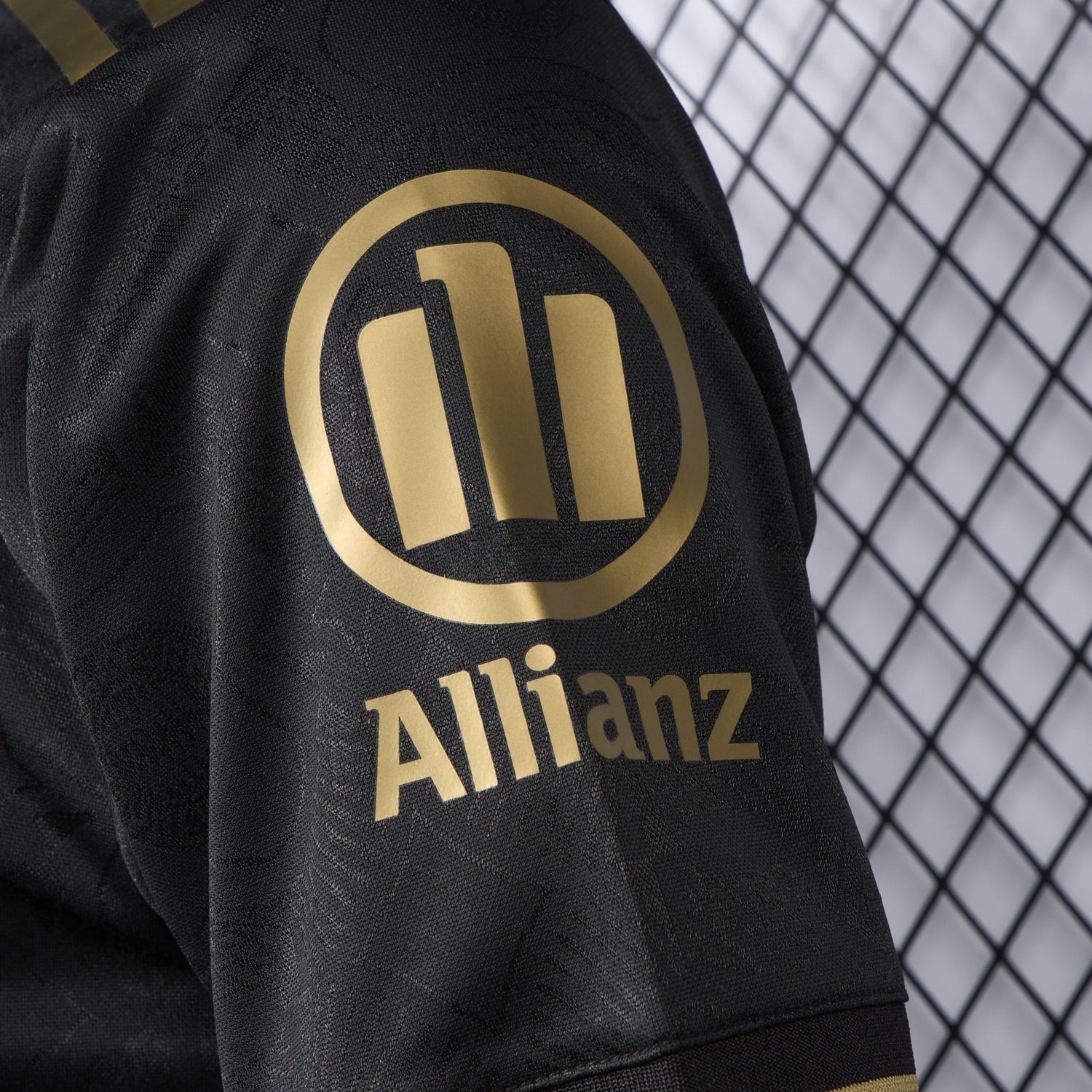 Bayern Munich 2025 Black 125th Anniversary Jersey - Player Version - Unitedfutballjersey