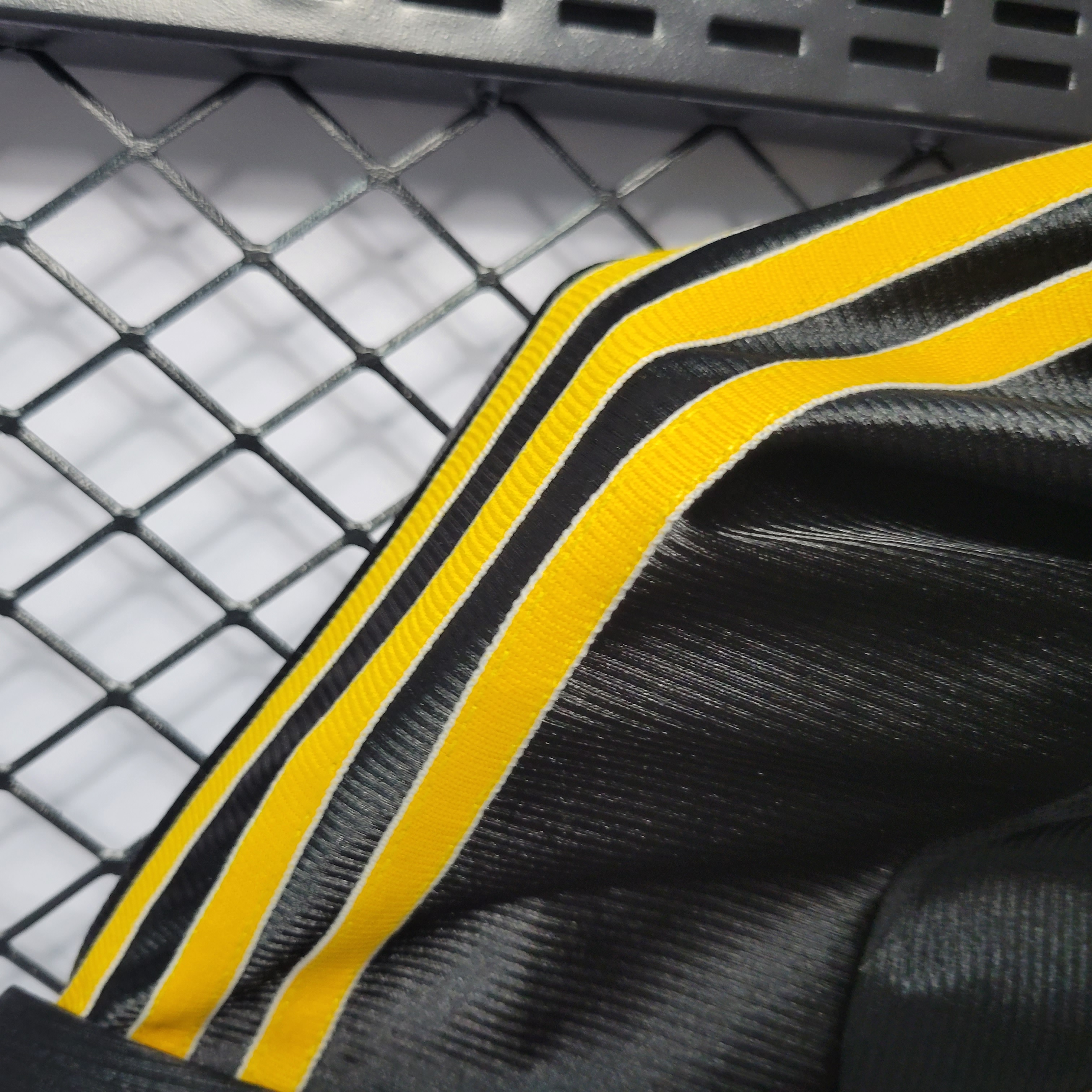 Retro Real Madrid 1999-01 Third Jersey - Unitedfutballjersey